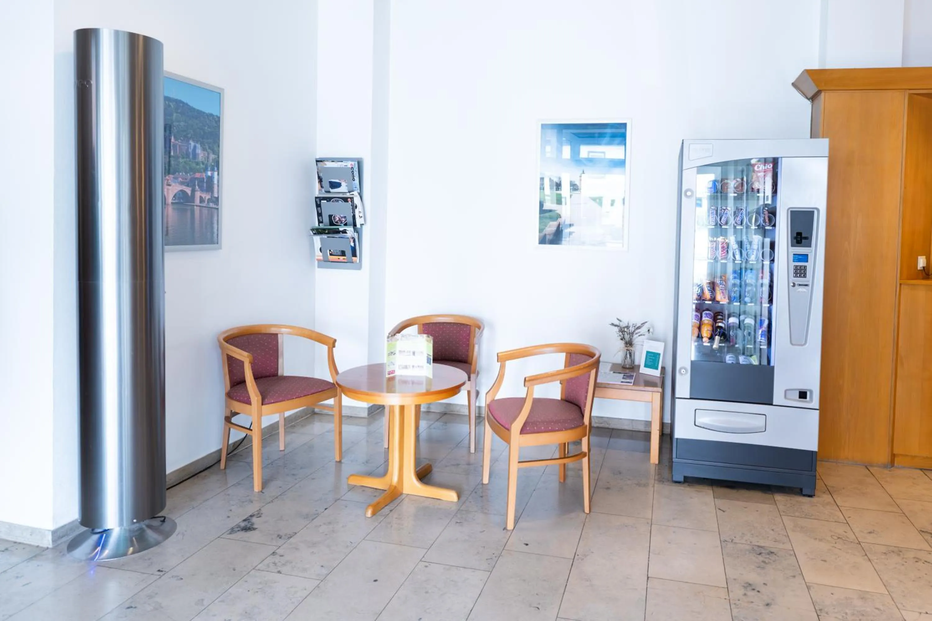 Lobby or reception in Taste Smart Hotel Lampertheim