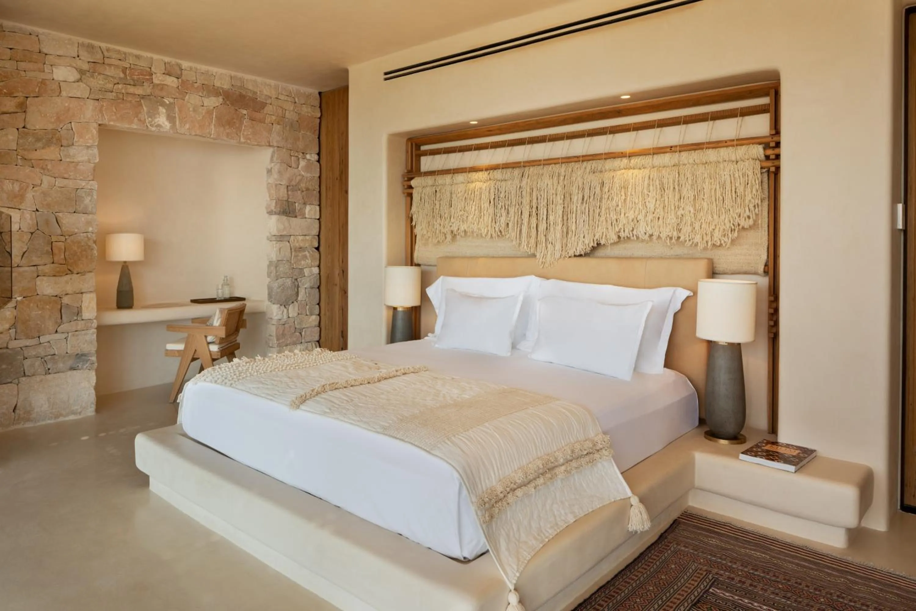 Bed in Six Senses Shaharut