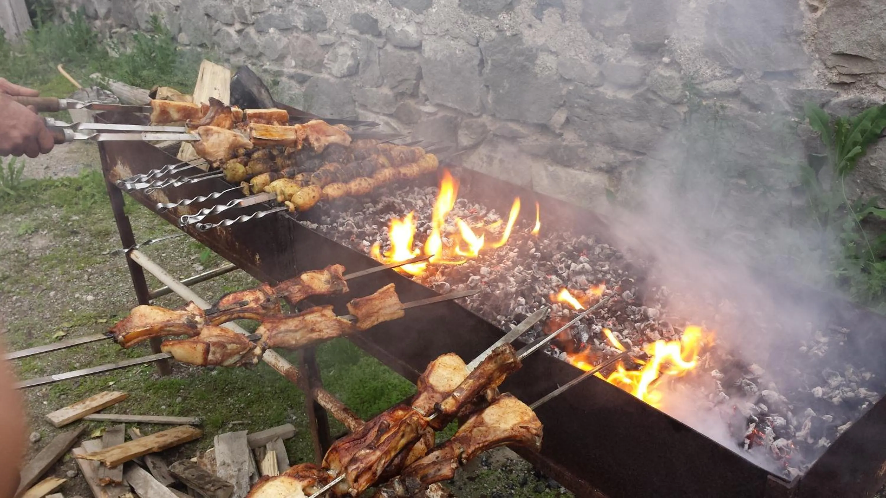 BBQ facilities in Christy Hotel