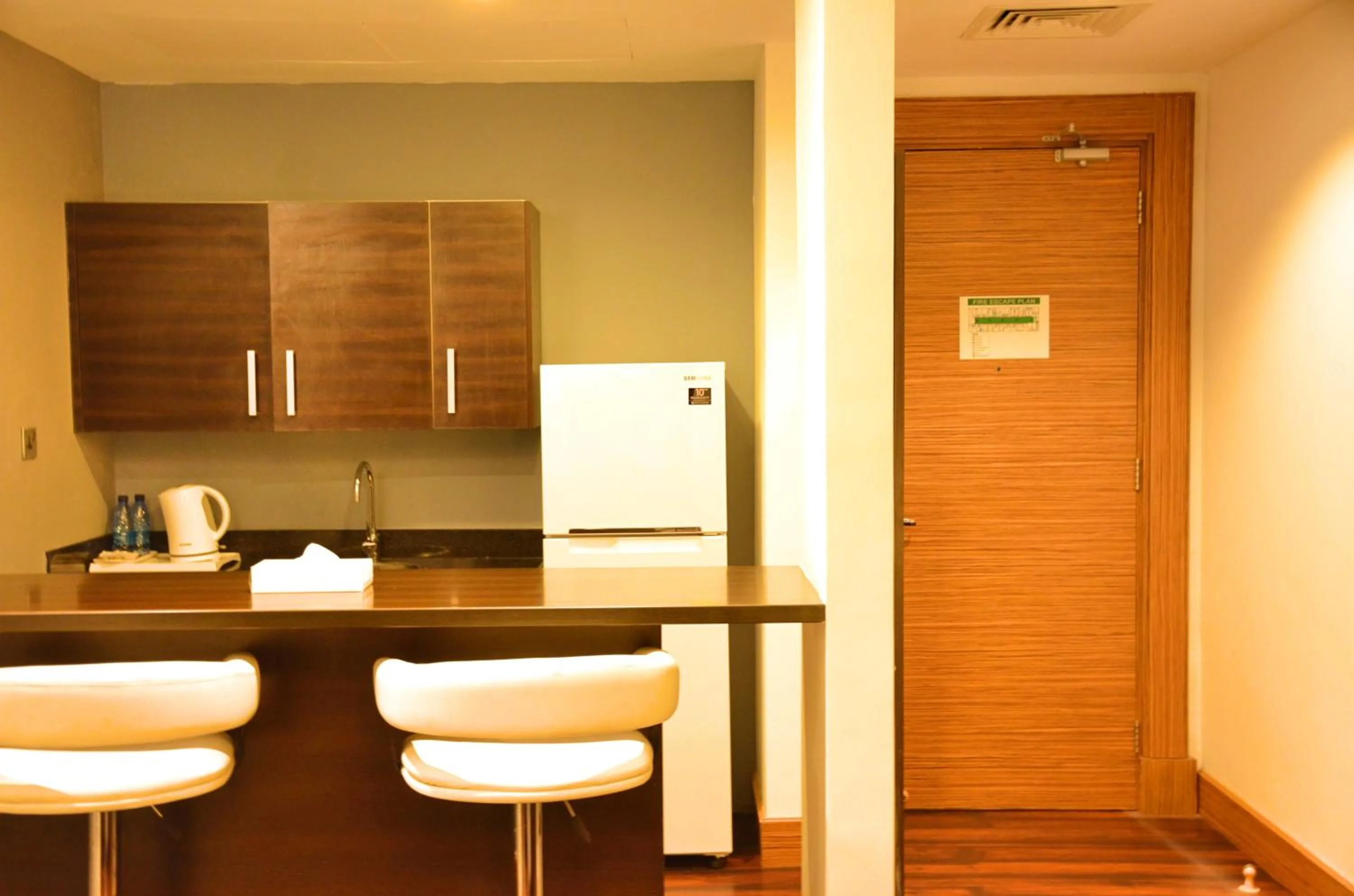 Kitchen or kitchenette in Blaire Executive Suites