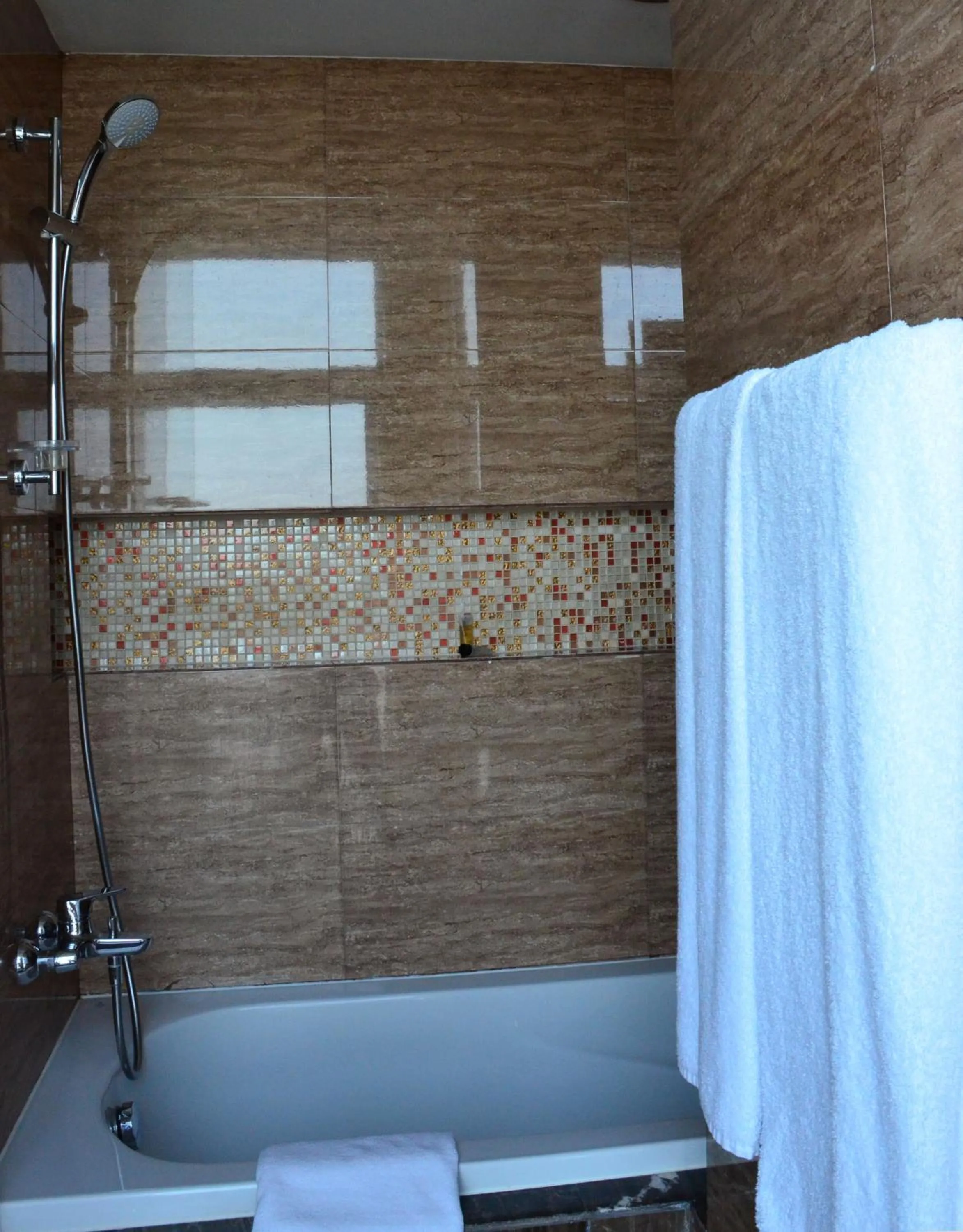 Bath in Blaire Executive Suites