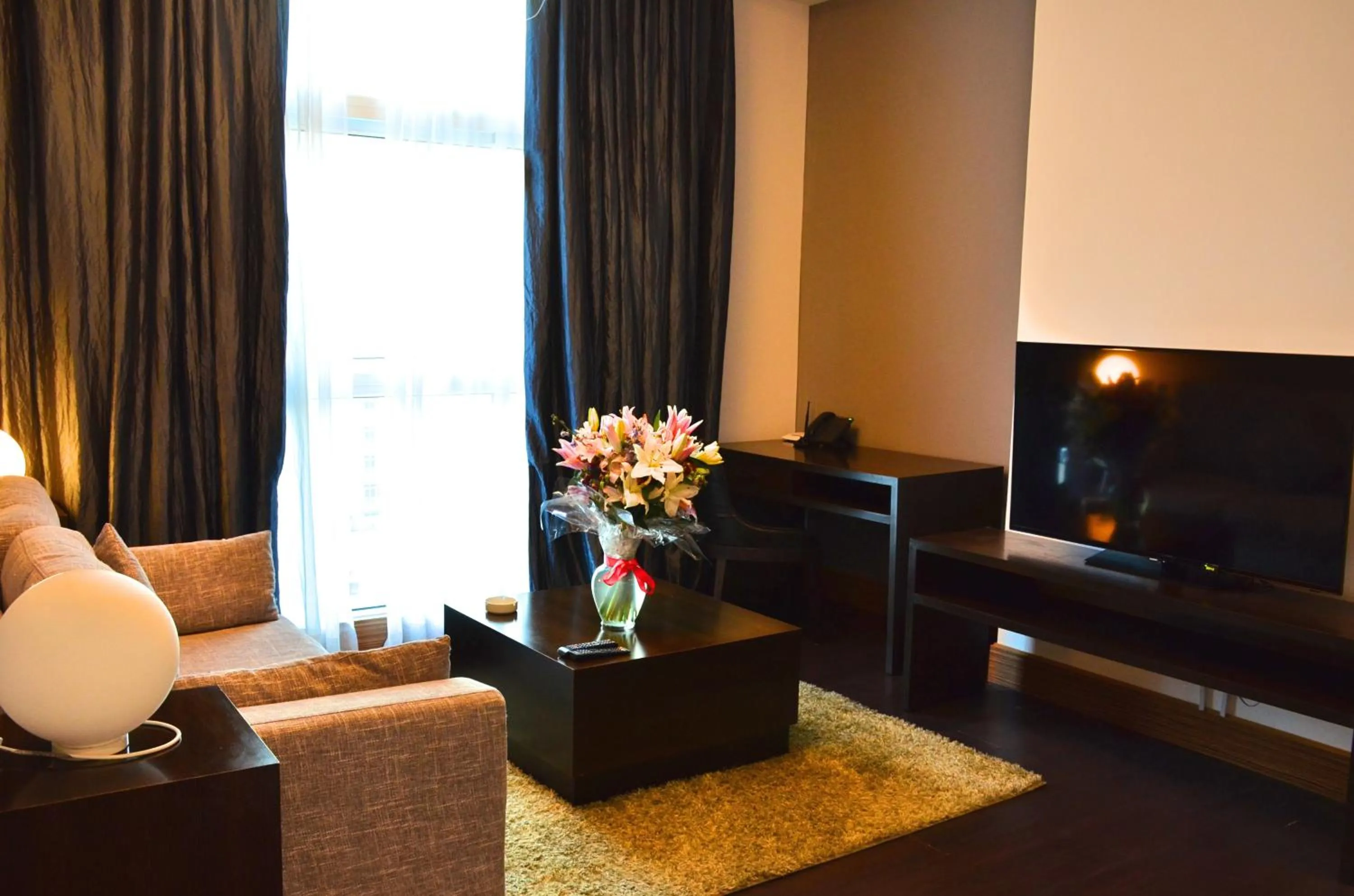 Living room in Blaire Executive Suites