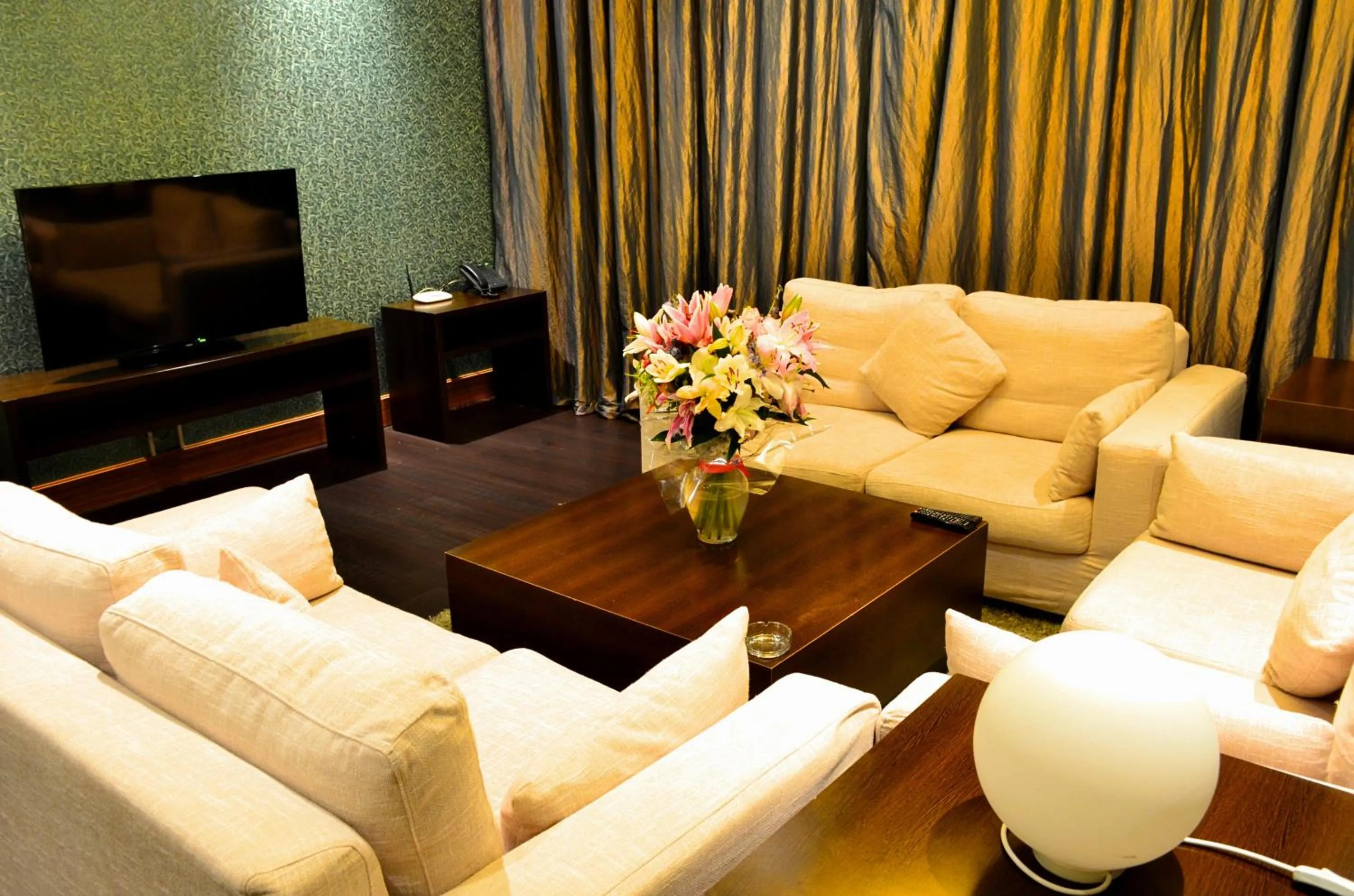Living room in Blaire Executive Suites