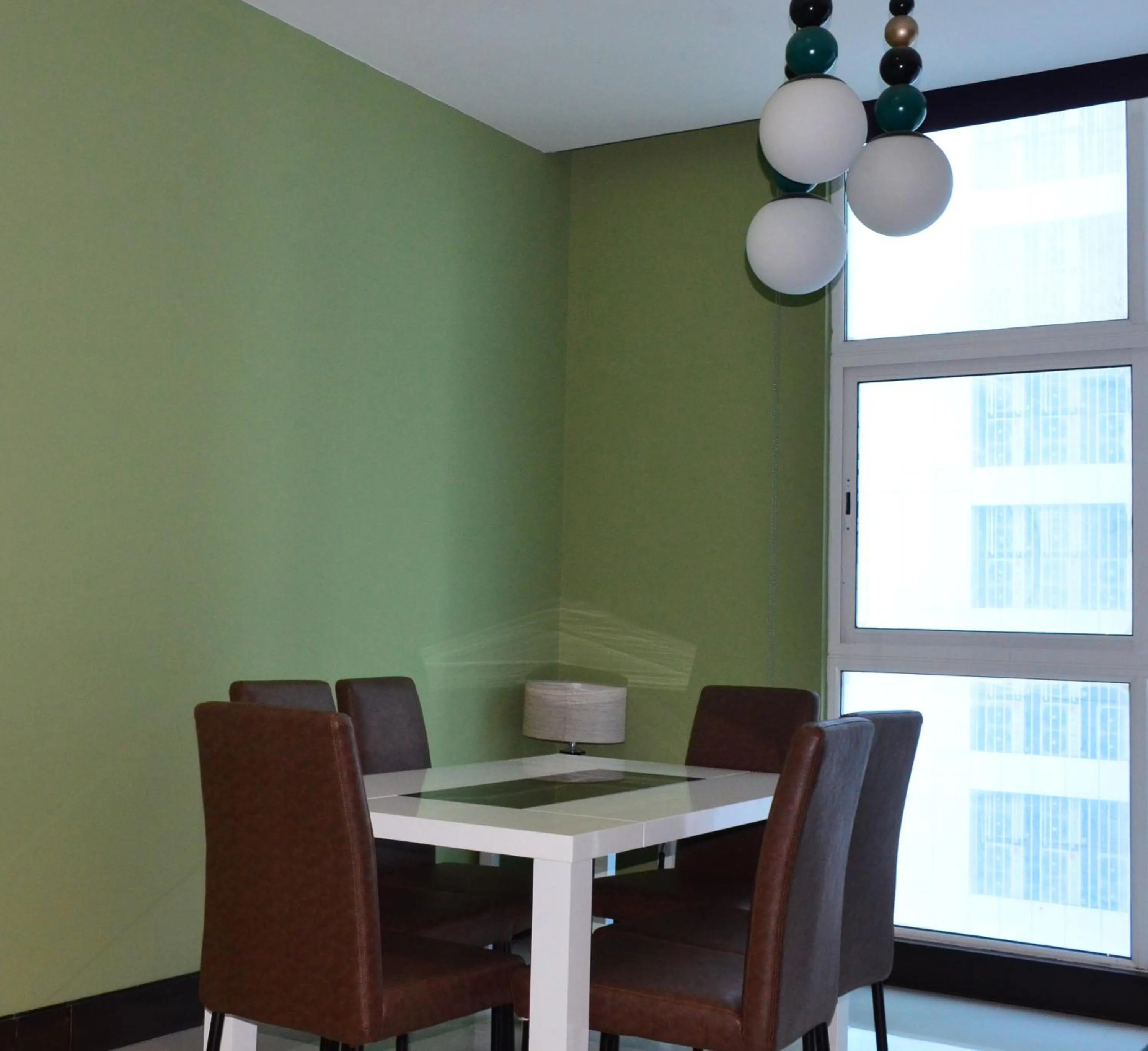 Dining area in Blaire Executive Suites
