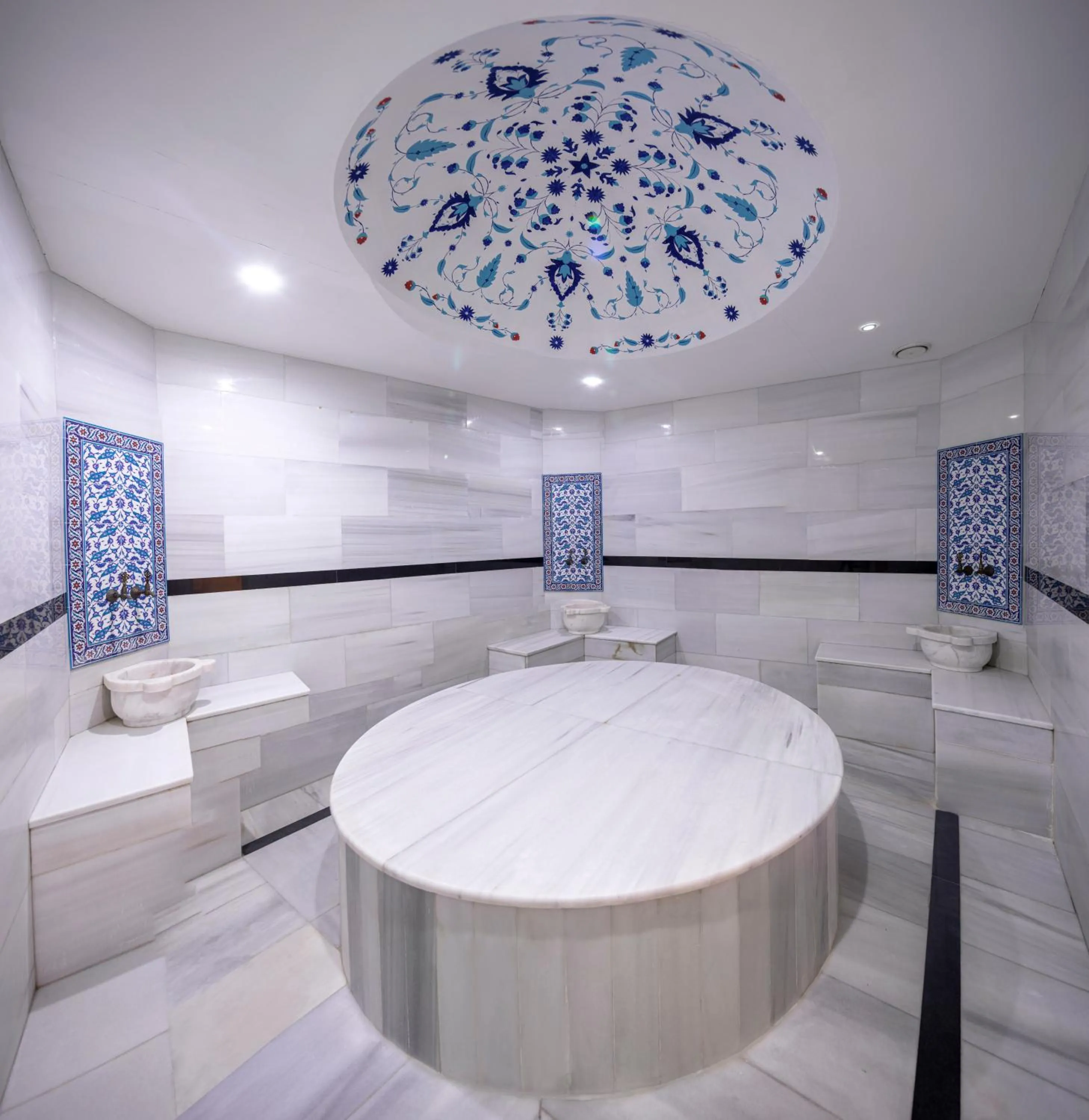 Steam room in Sapphire Marine