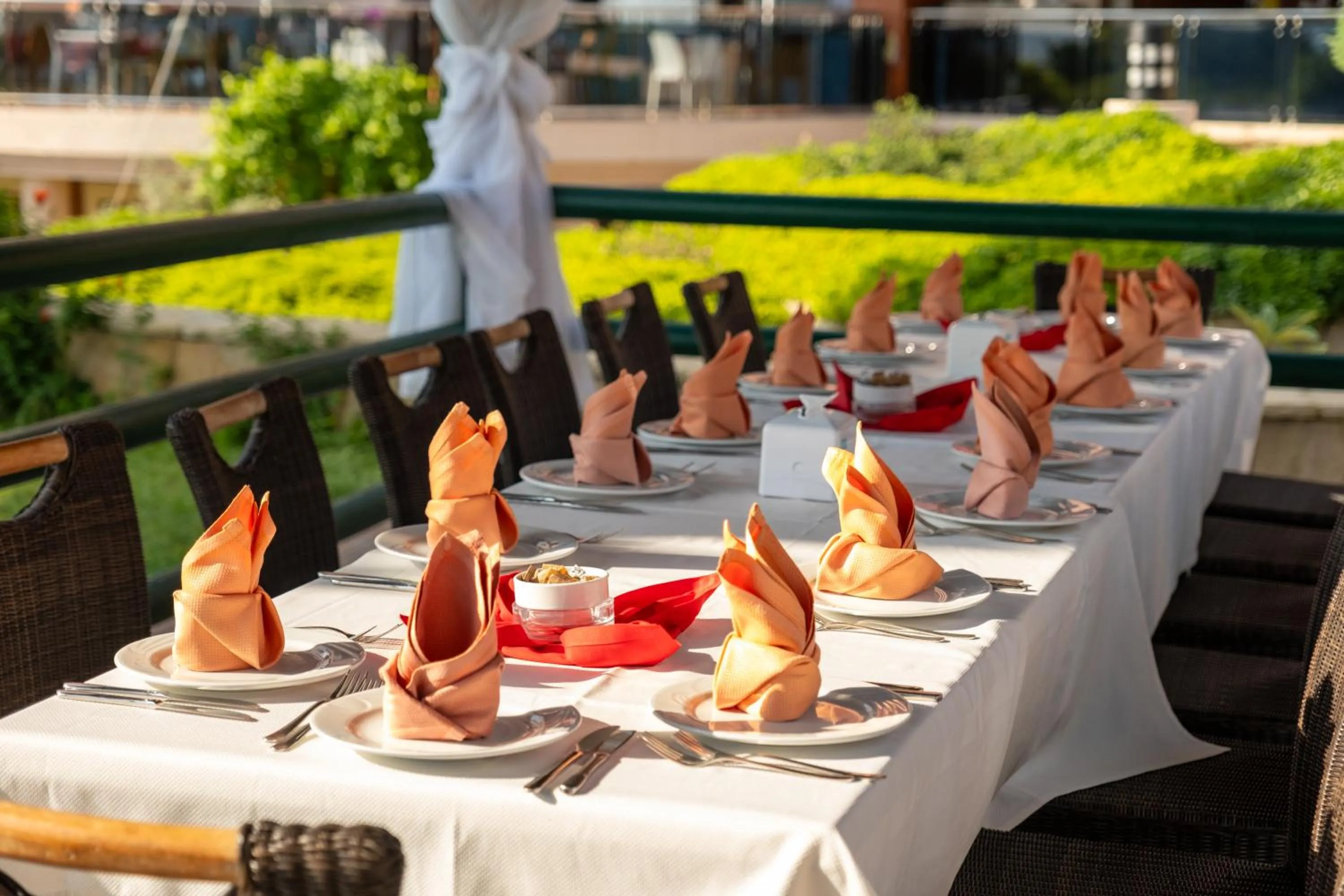 Restaurant/places to eat in AQI Pegasos Resort