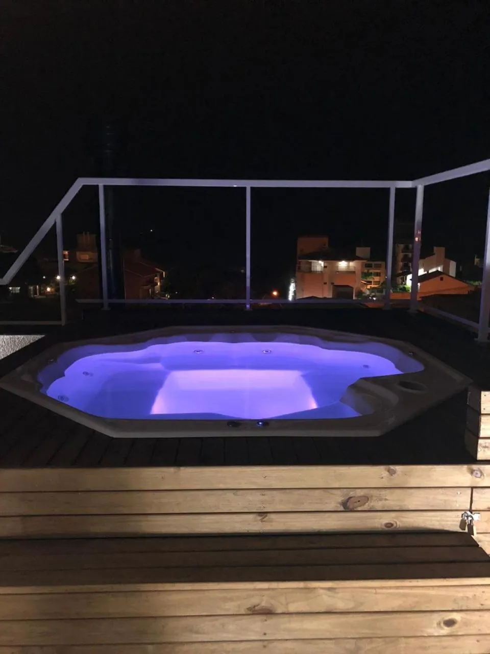 Night in 330 METROS DO MAR, PRAIA DOS INGLESES, Piske Imóveis