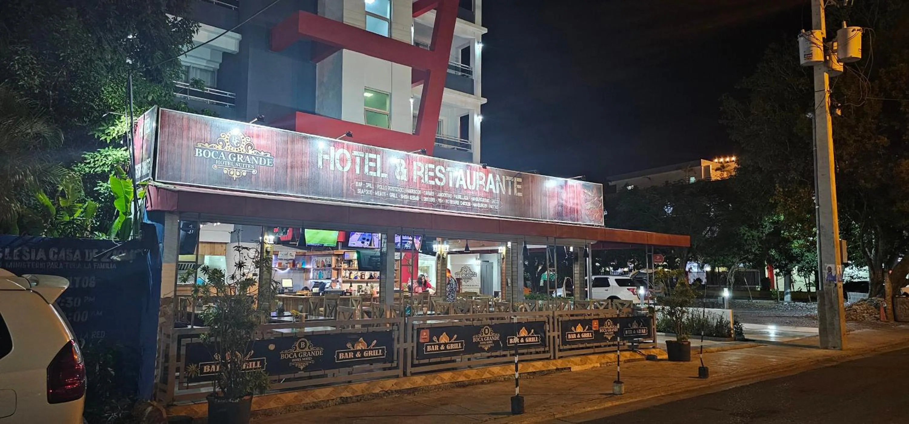 Property building in Boca Grande Hotel Suites