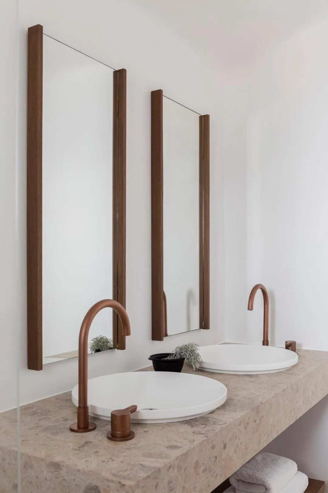 Bathroom in Canaves Ena - Small Luxury Hotels of the World