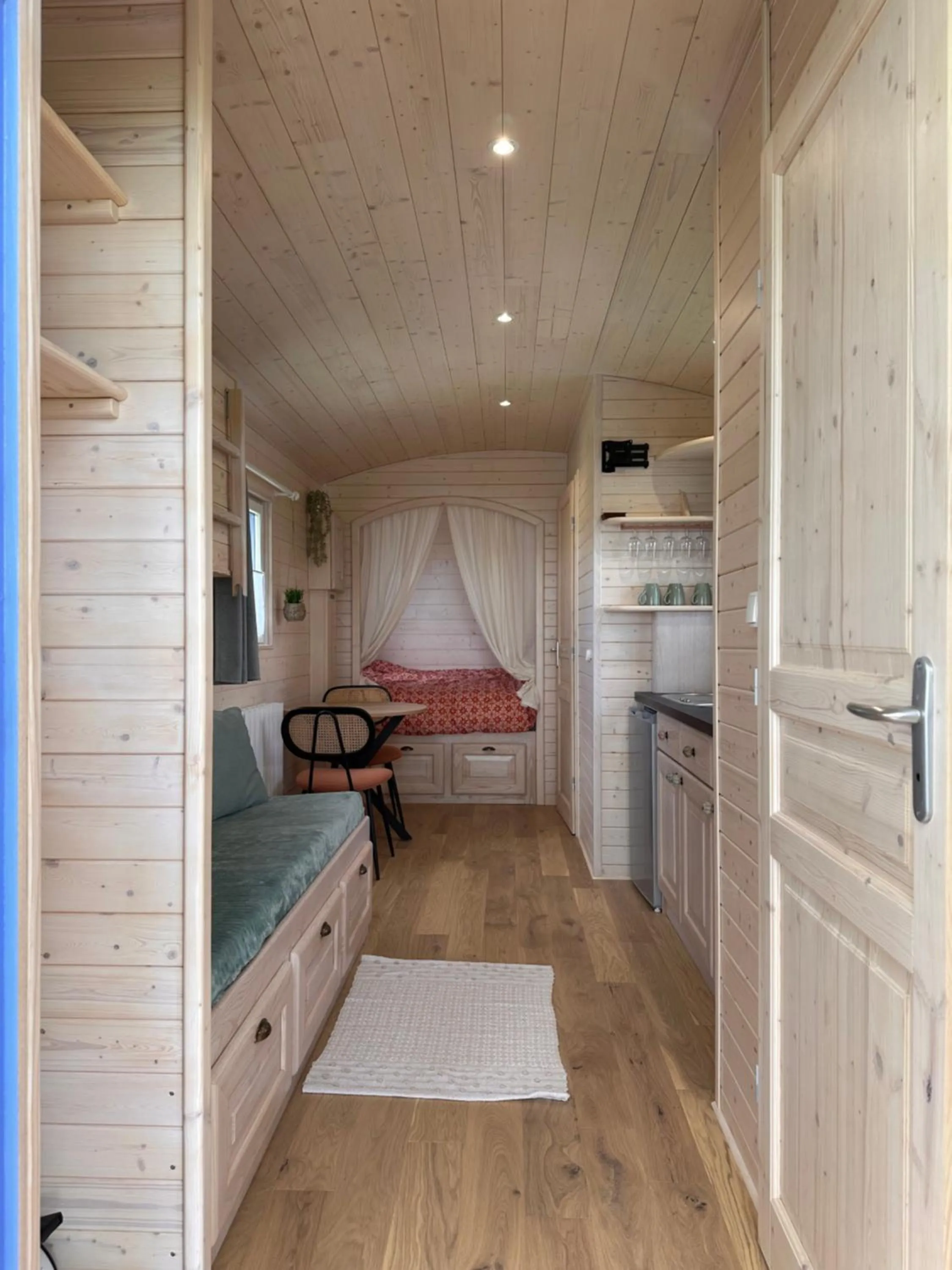 Bed in La Bastide du Moulin - Mont St Michel