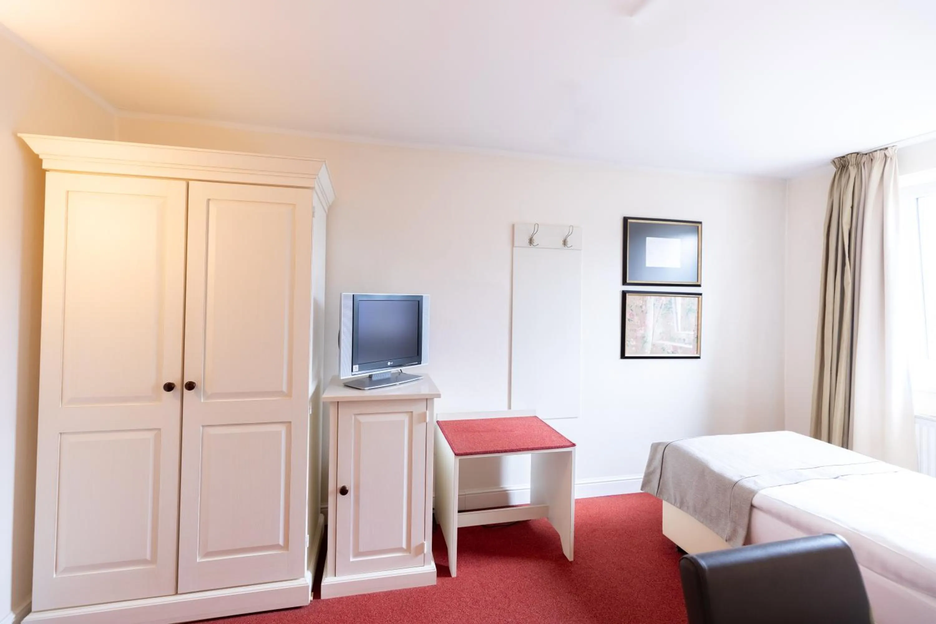 Bed in Hotel Bremer Haus