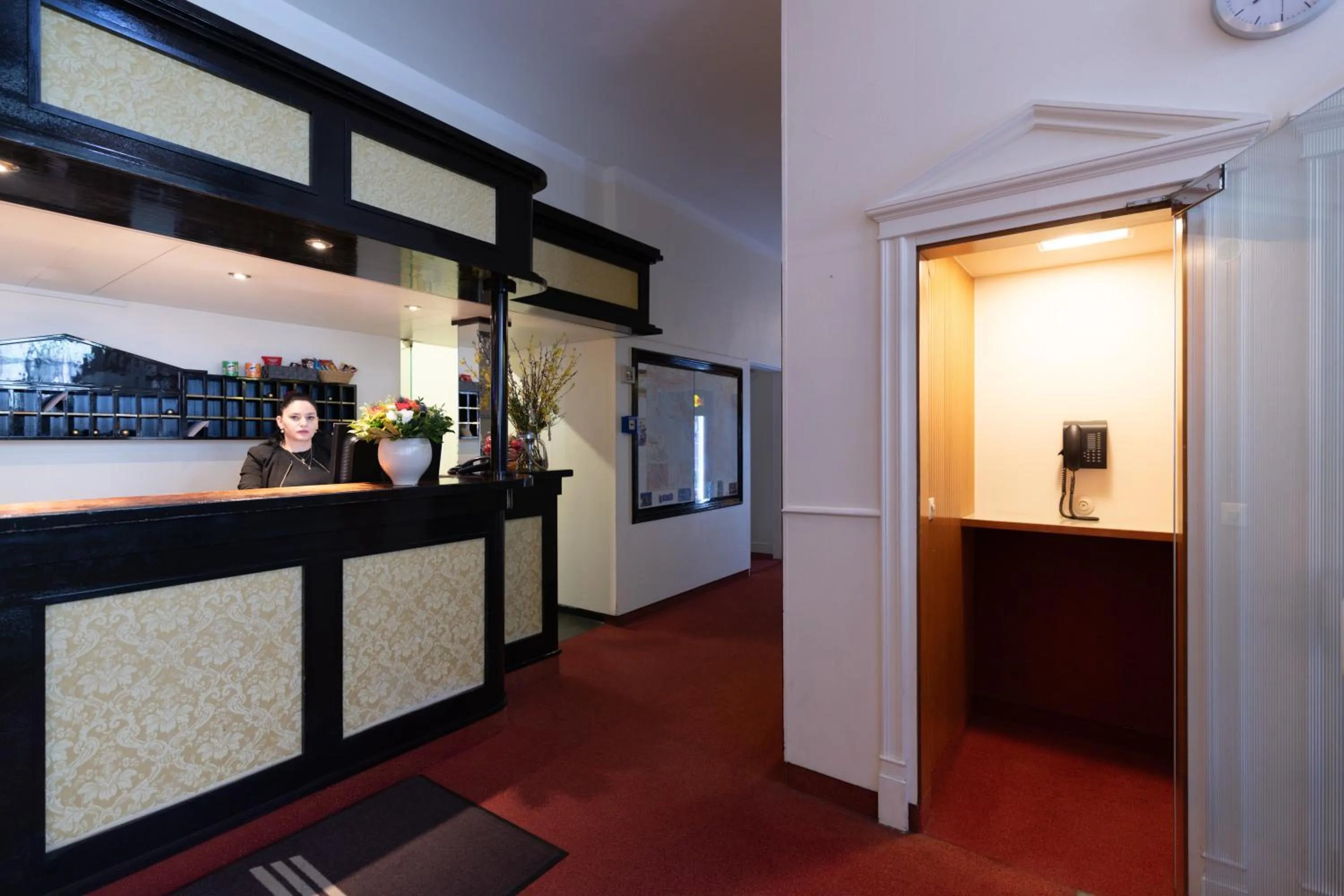 Lobby or reception in Hotel Bremer Haus