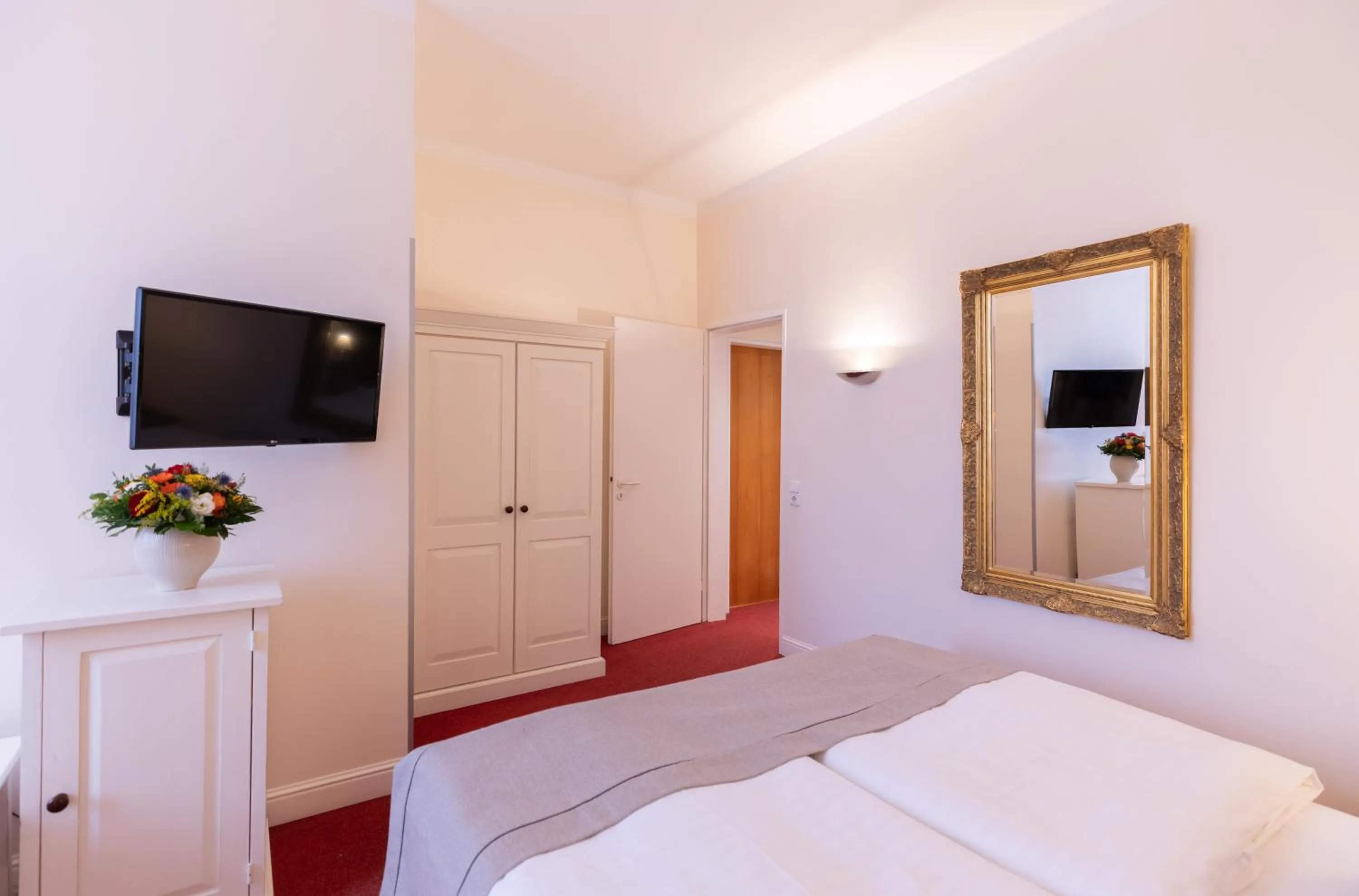 Bed in Hotel Bremer Haus