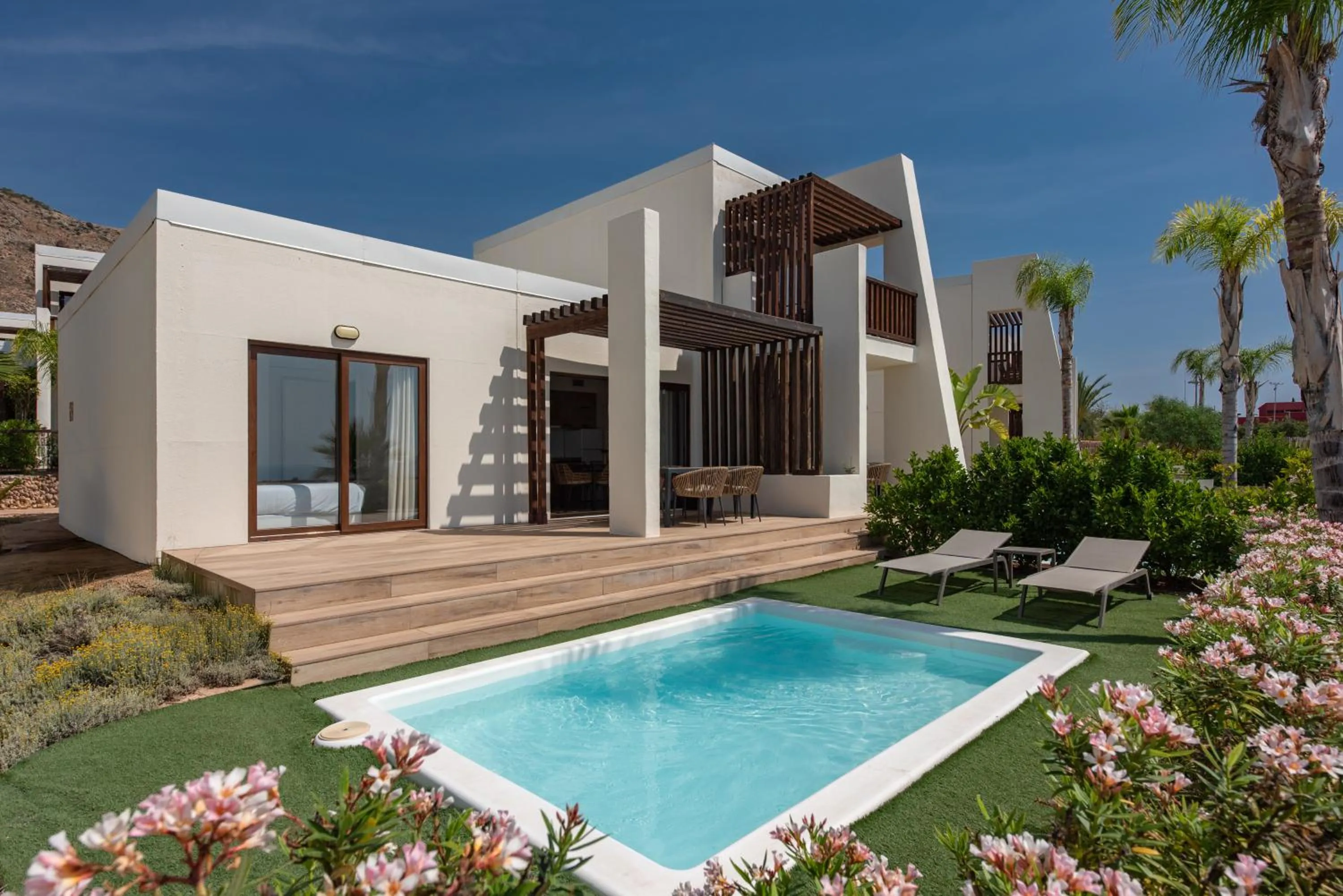 Property building in Four Points by Sheraton Costa Blanca Villas