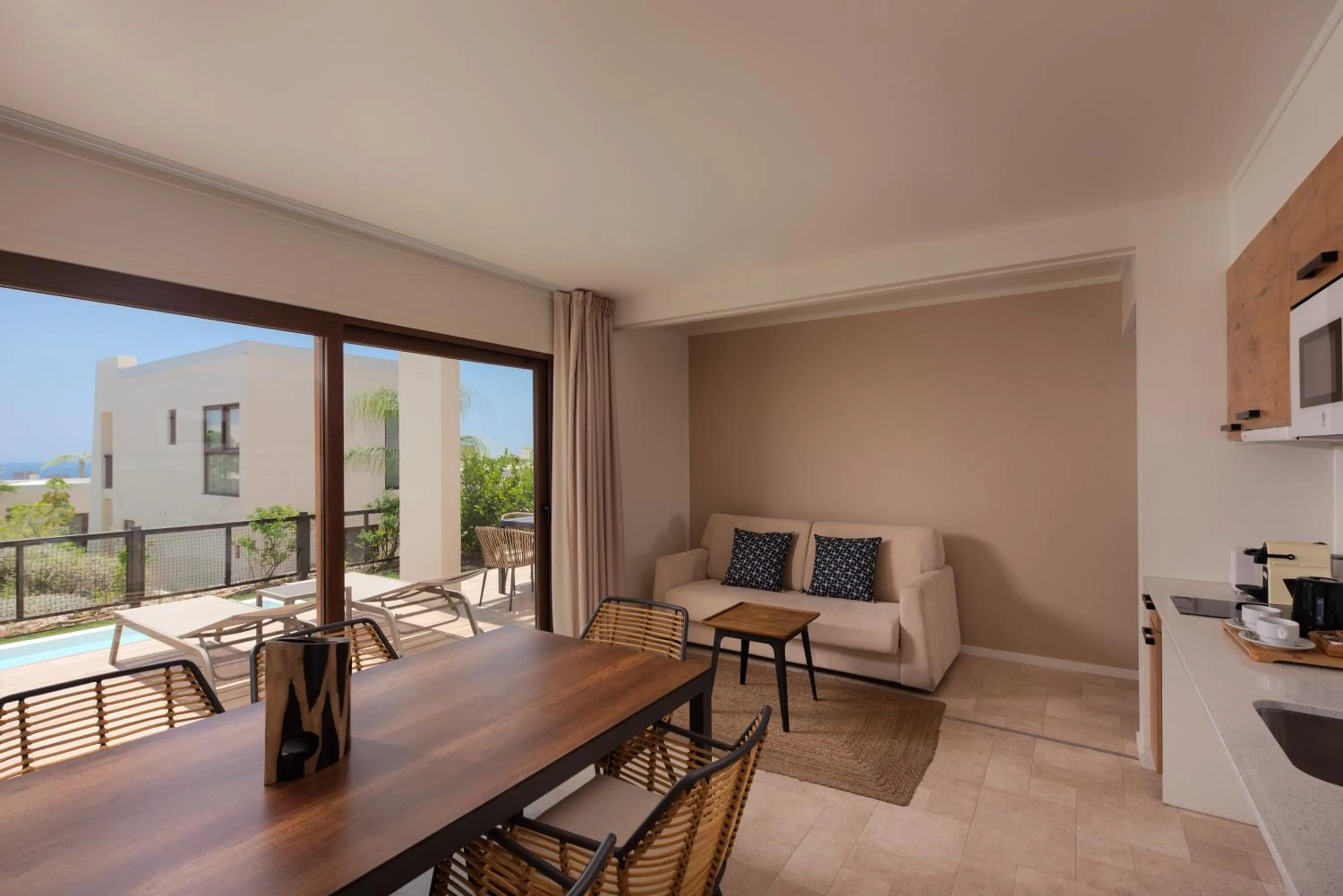 Decorative detail in Four Points by Sheraton Costa Blanca Villas