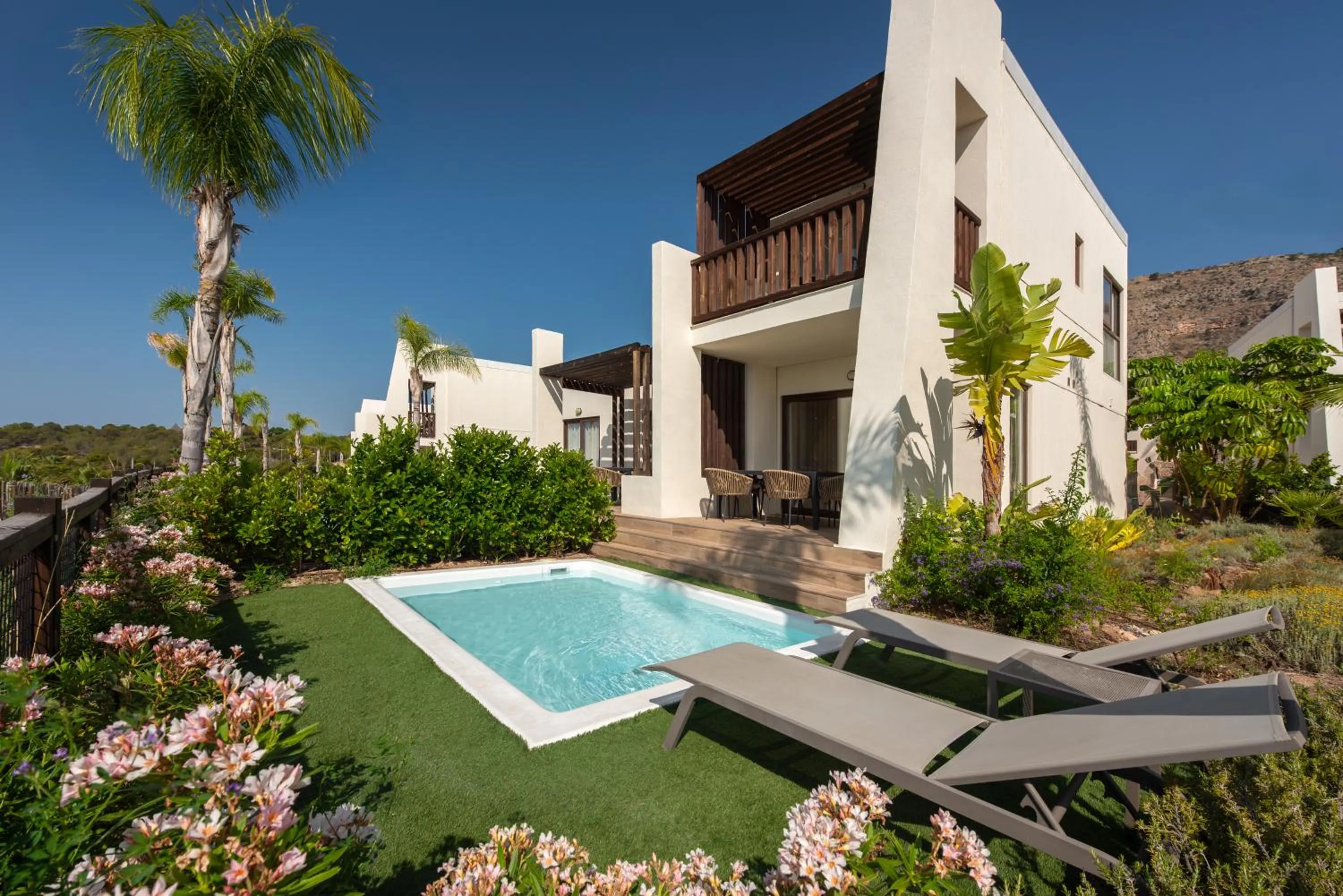 Property building in Four Points by Sheraton Costa Blanca Villas