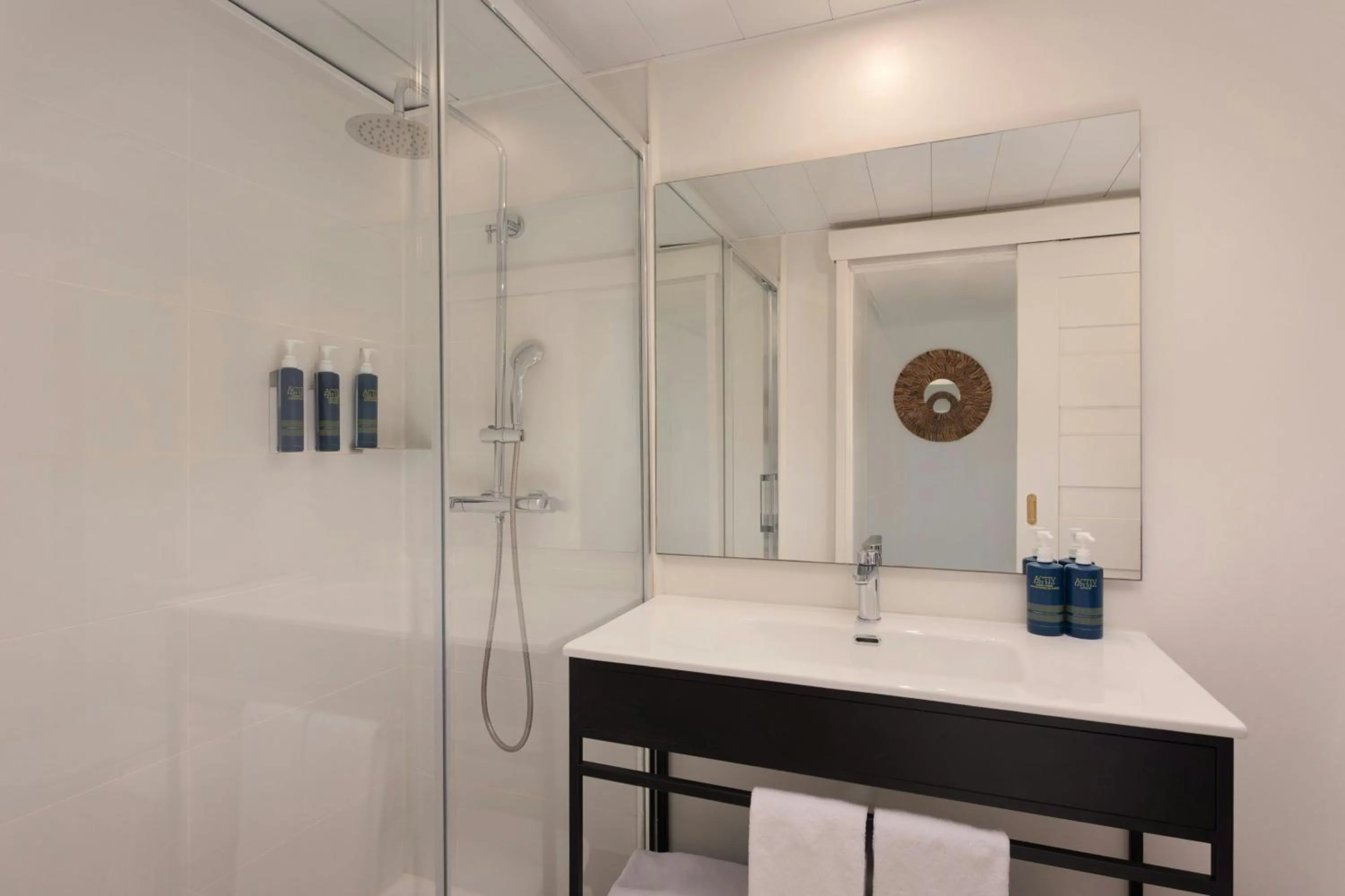 Bathroom in Four Points by Sheraton Costa Blanca Villas