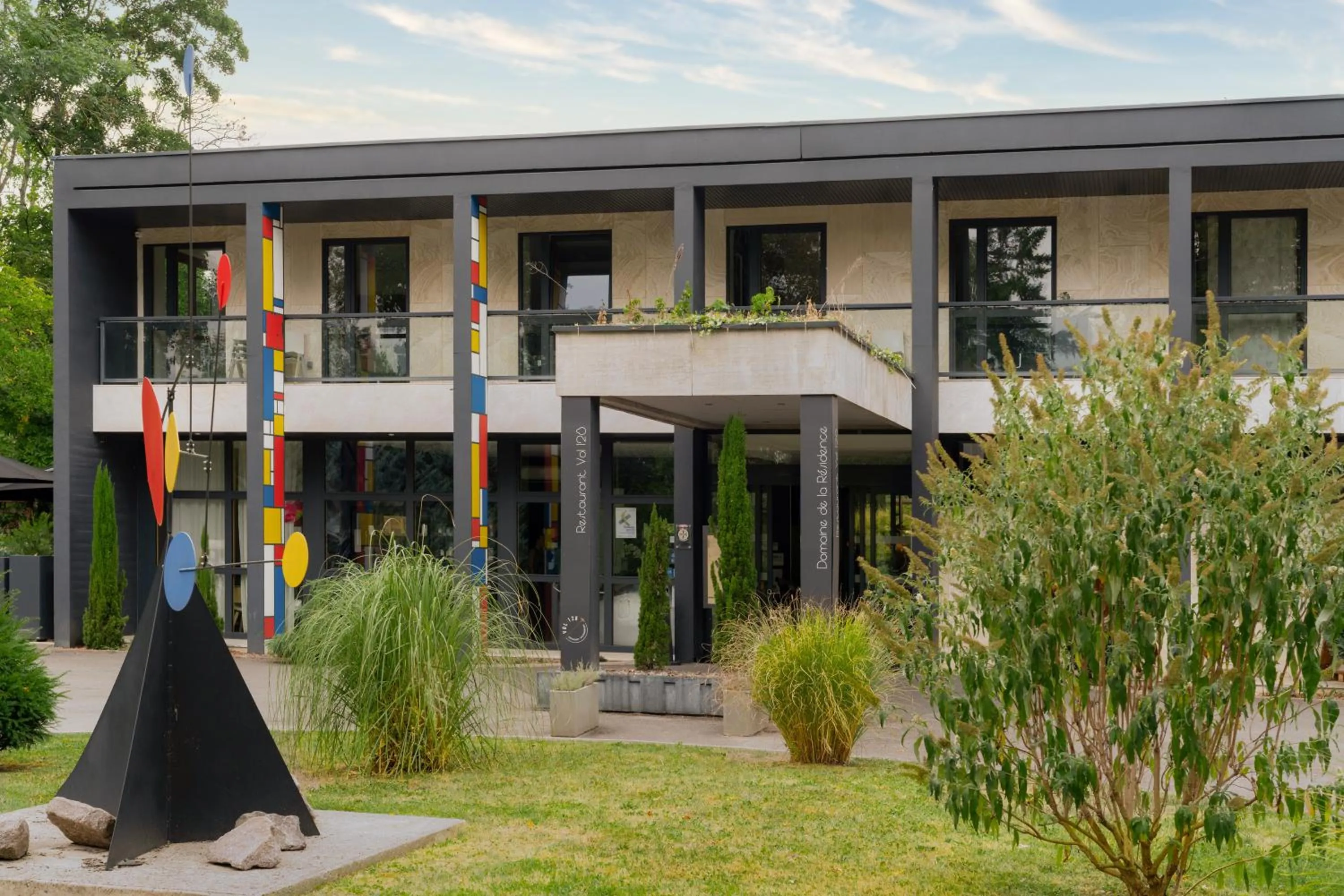 Property building in Domaine de la Résidence - Hôtel, Spa & Restaurant