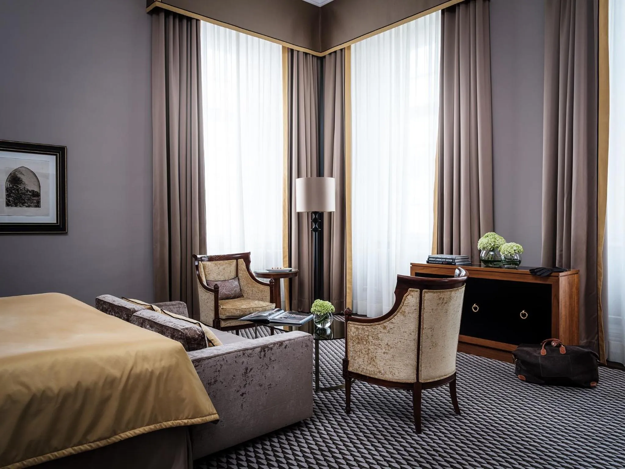 Photo of the whole room, Bed in Althoff Grandhotel Schloss Bensberg