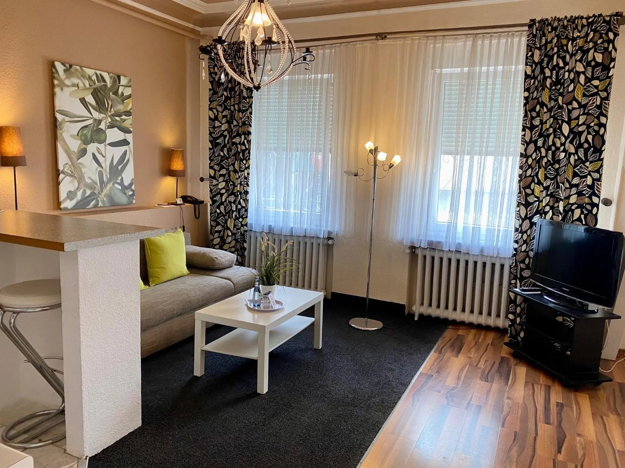 TV and multimedia in Arthotel ANA Residence Bremen