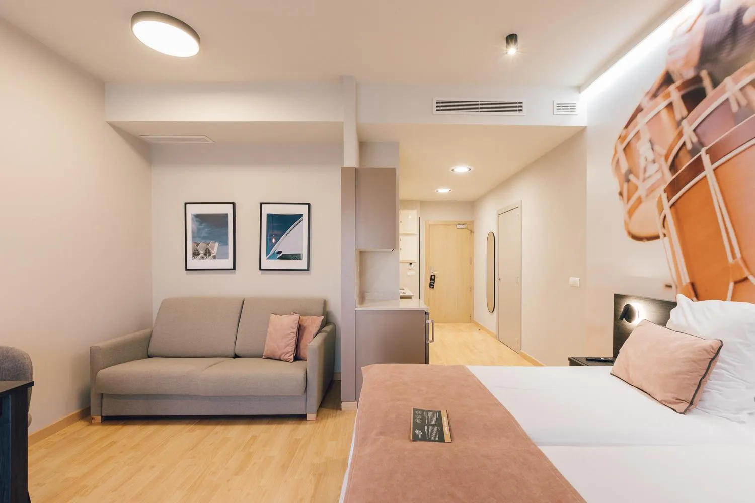 Palau Suites & Apartments