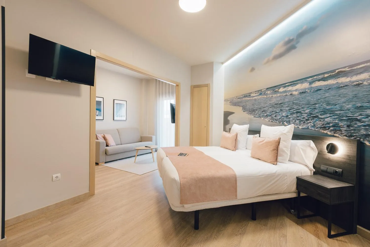 Bed in Palau Suites & Apartments