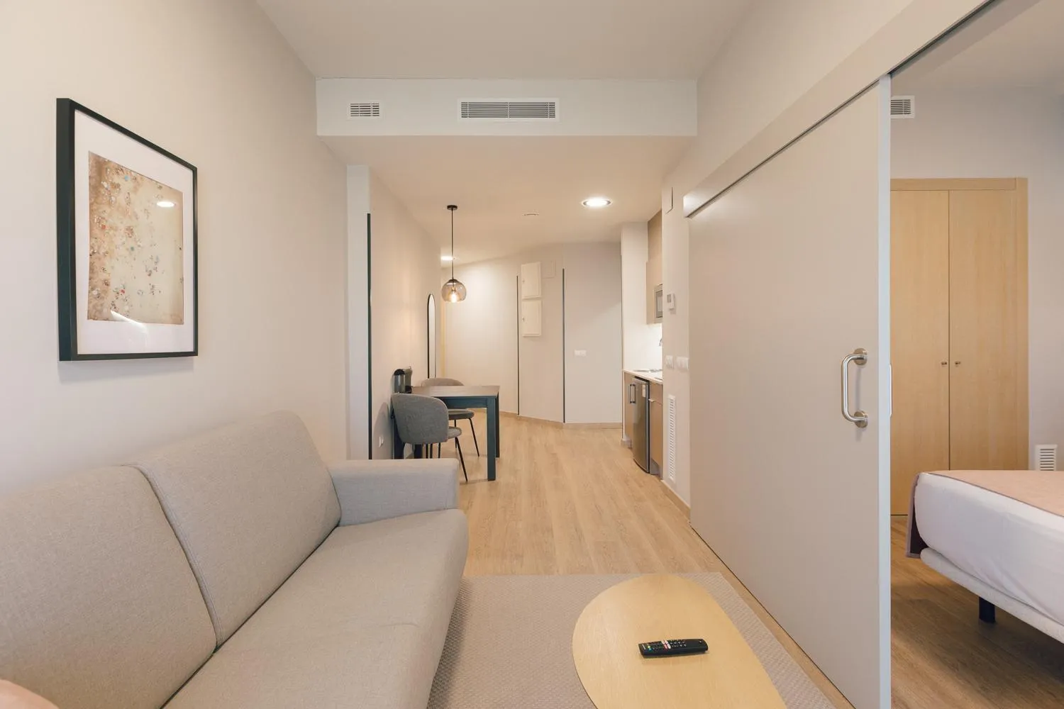 Bed in Palau Suites & Apartments