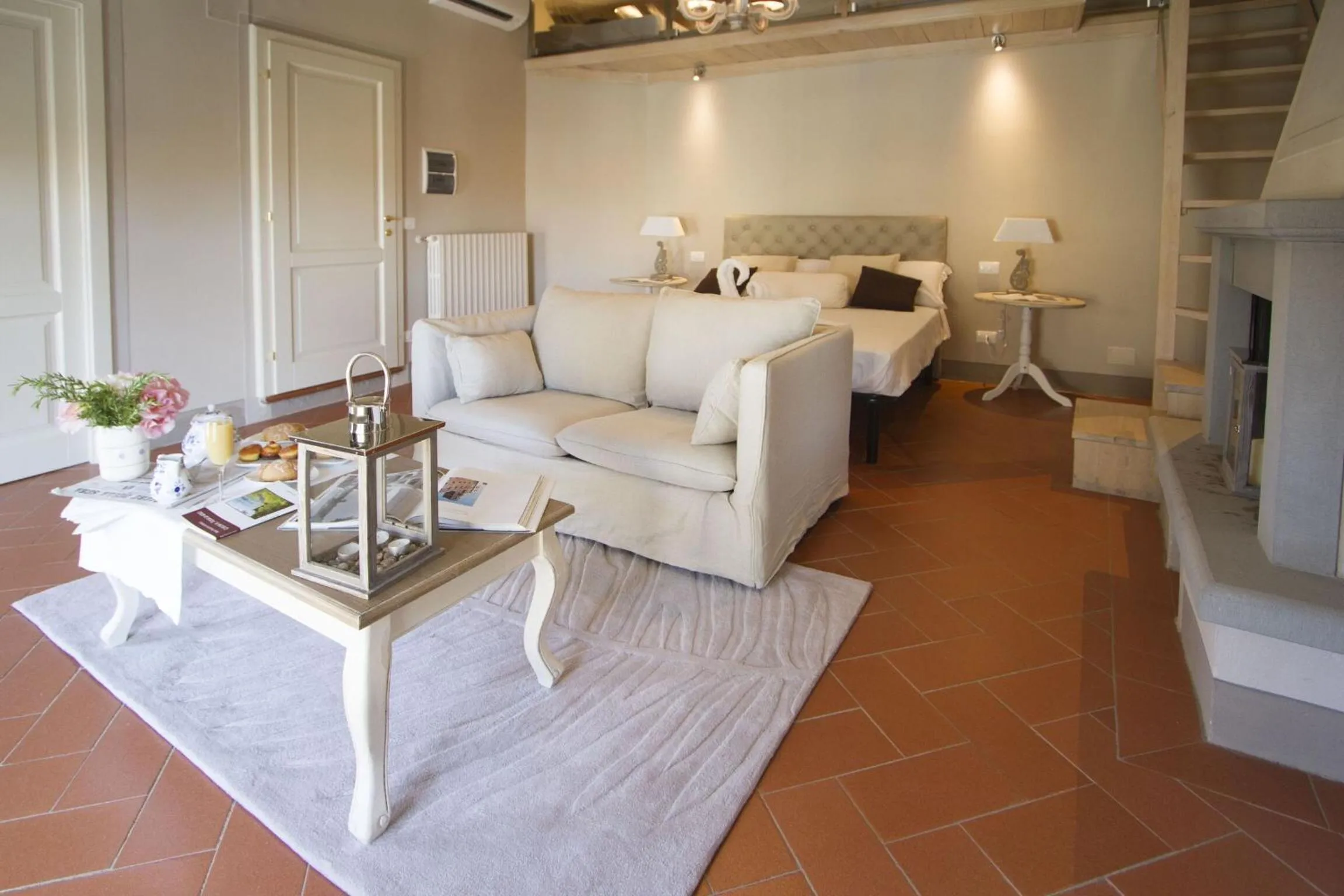 Living room in Cortona Suite