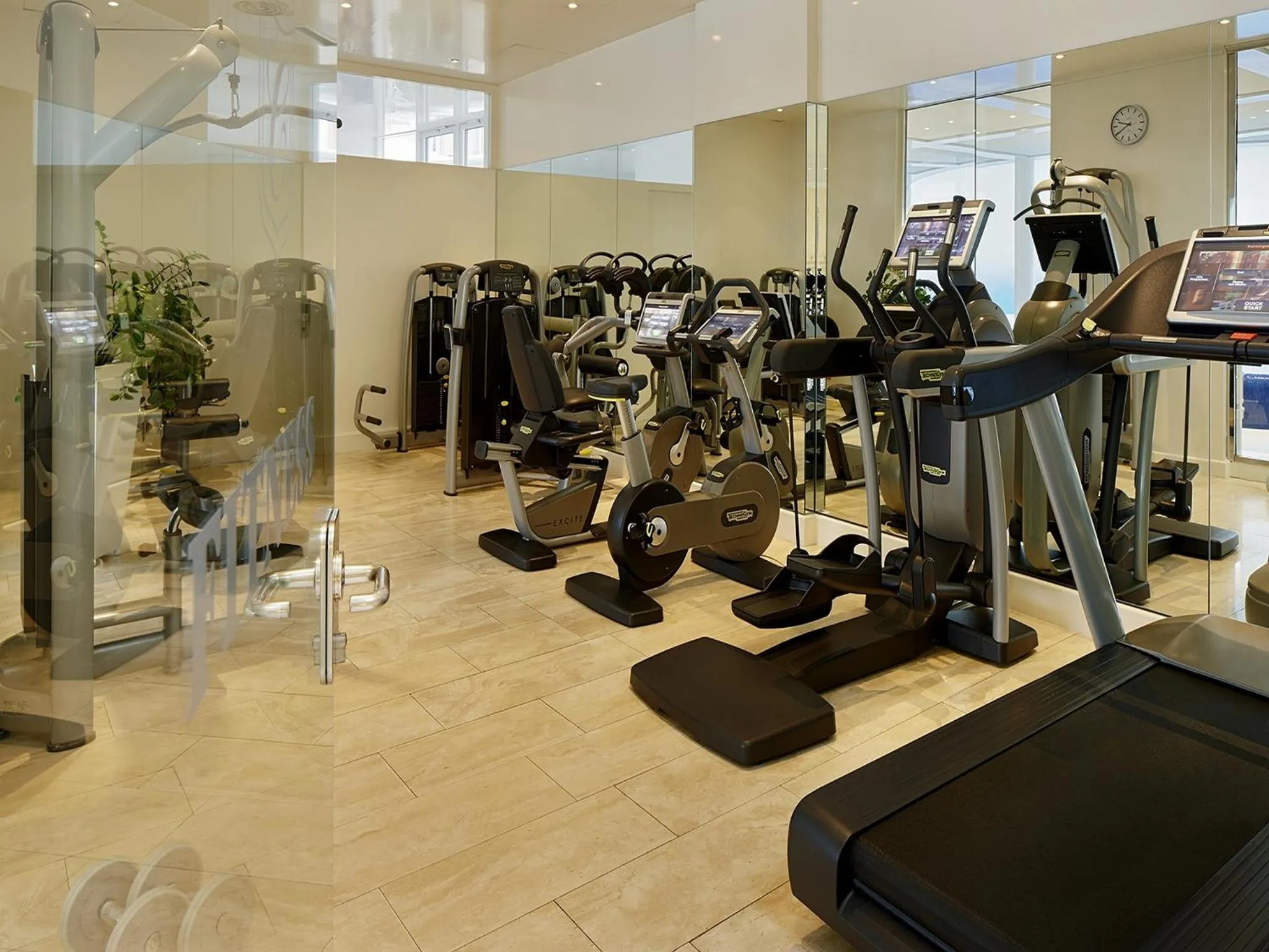 Fitness centre/facilities in Colombi Hotel