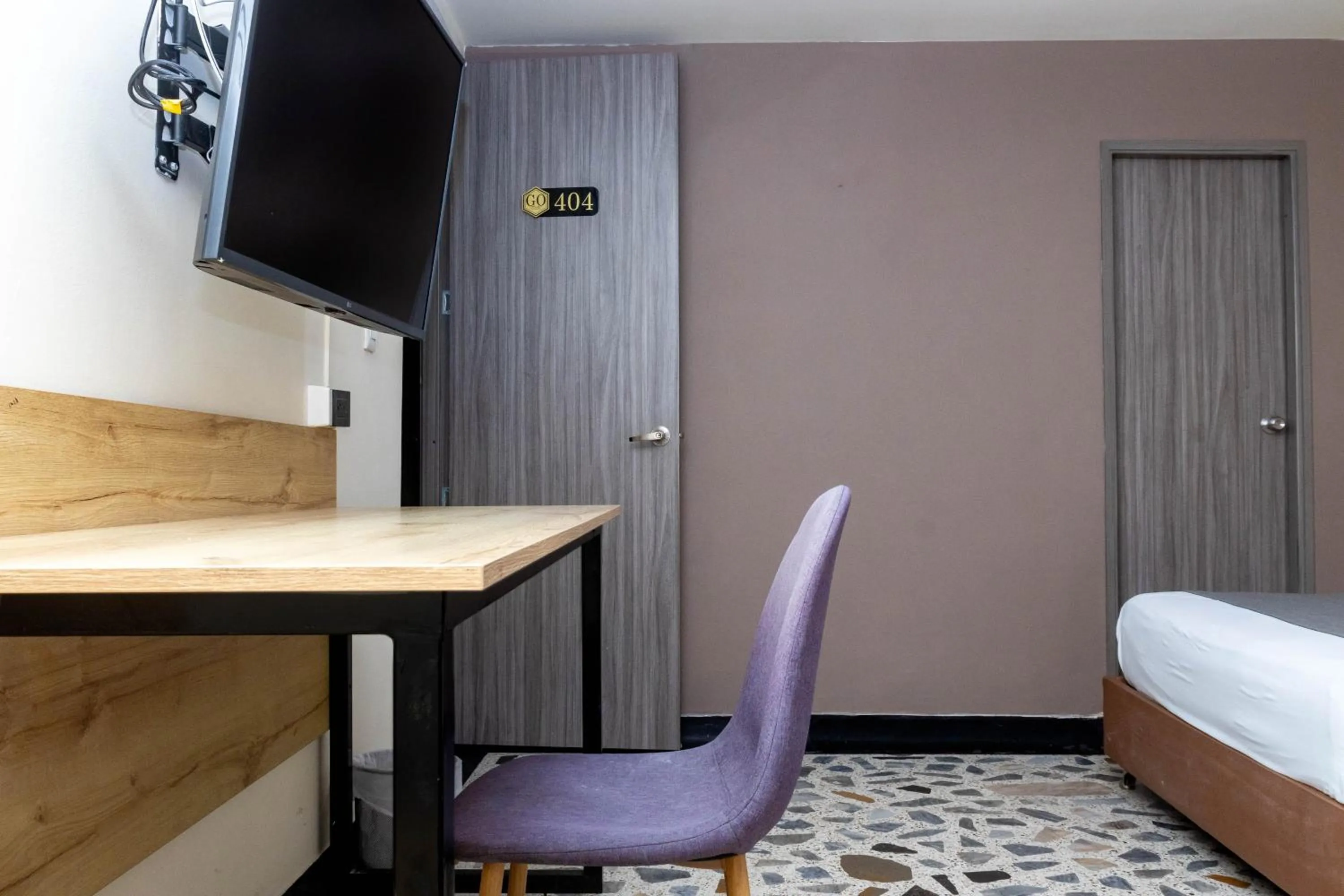 Photo of the whole room, Bed in Hotel Airport Pereira