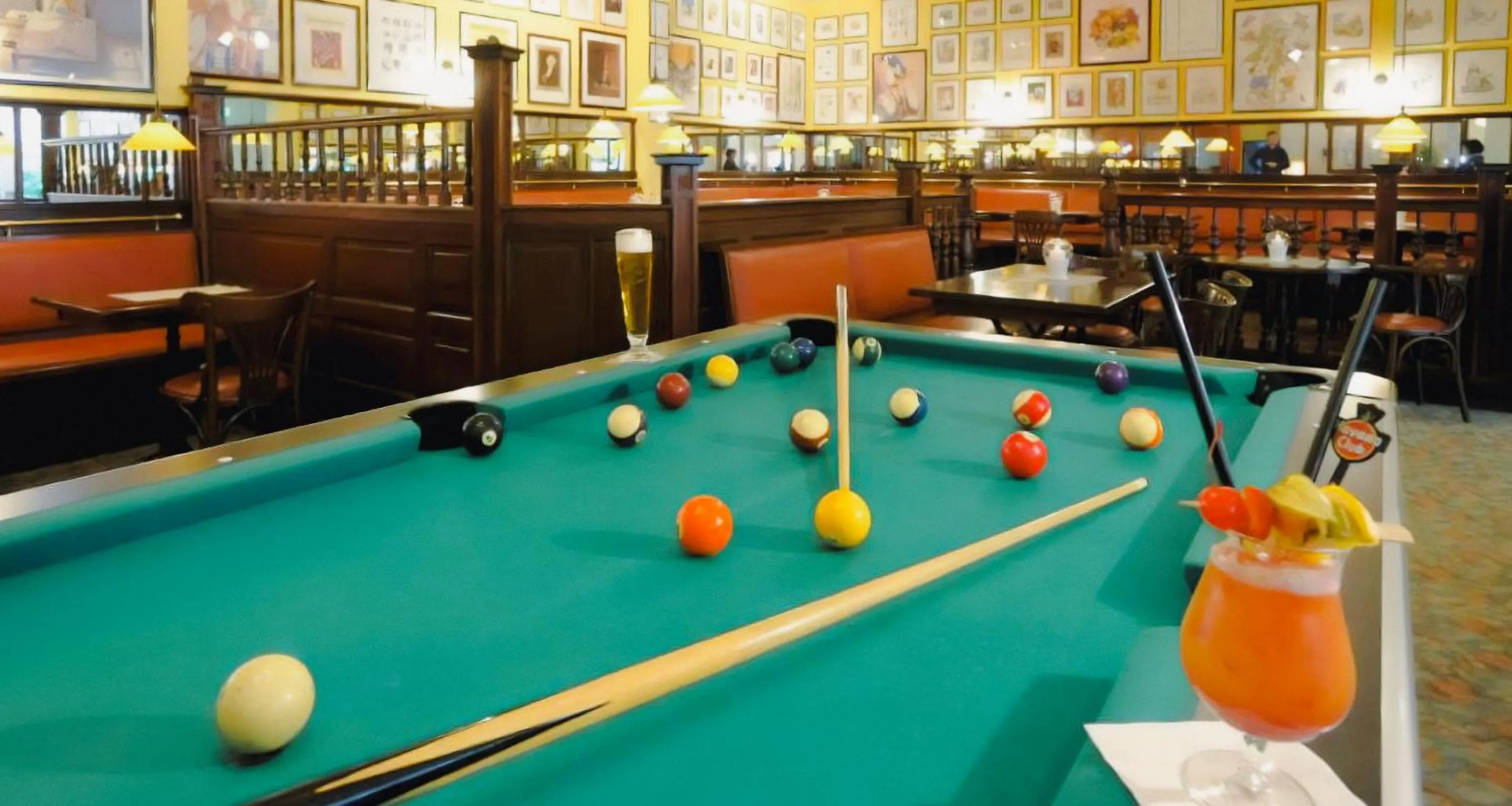 Billiard in AMBER HOTEL Chemnitz Park