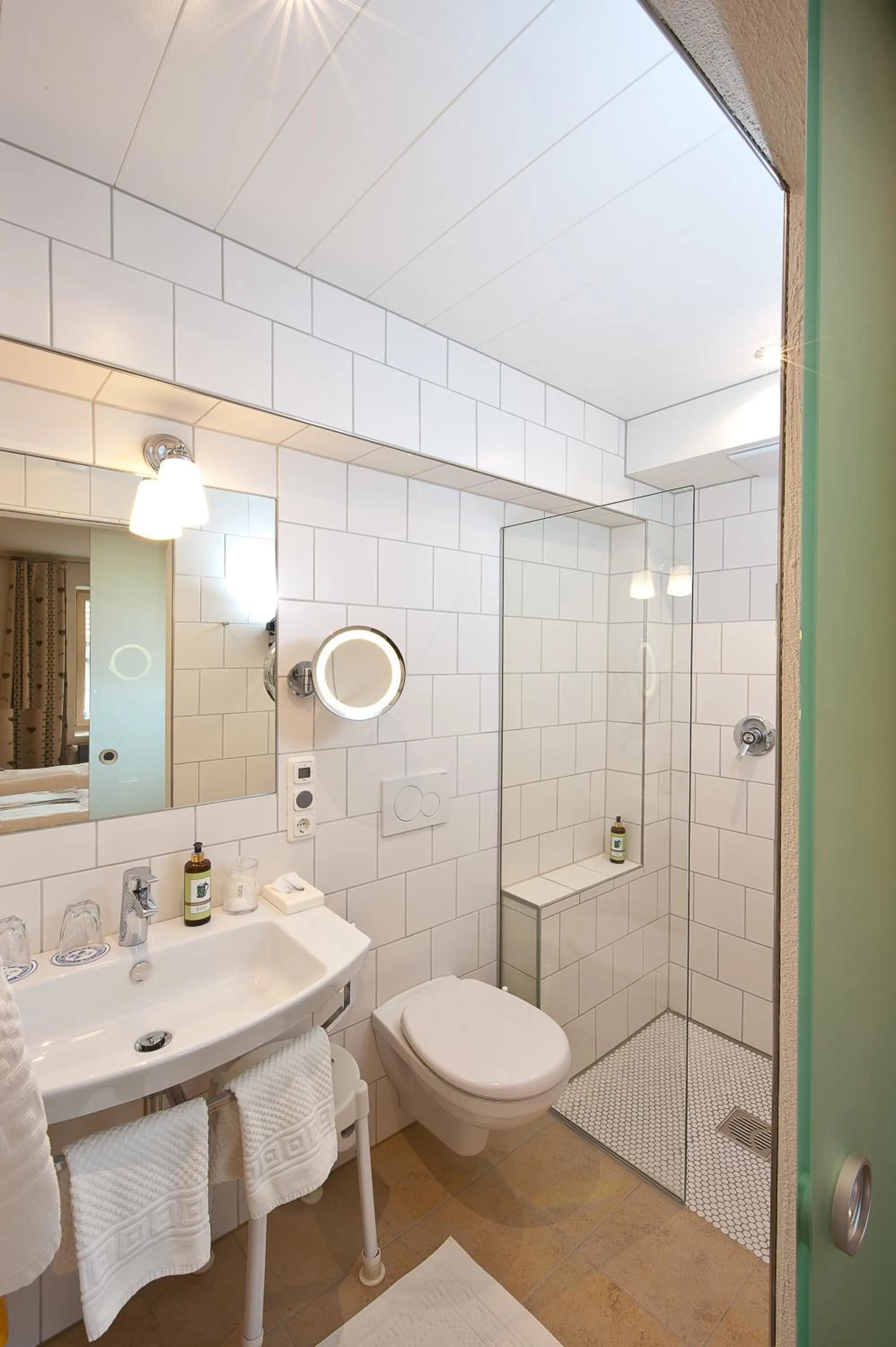 Bathroom in Hotel & Brauereigasthof Drei Kronen