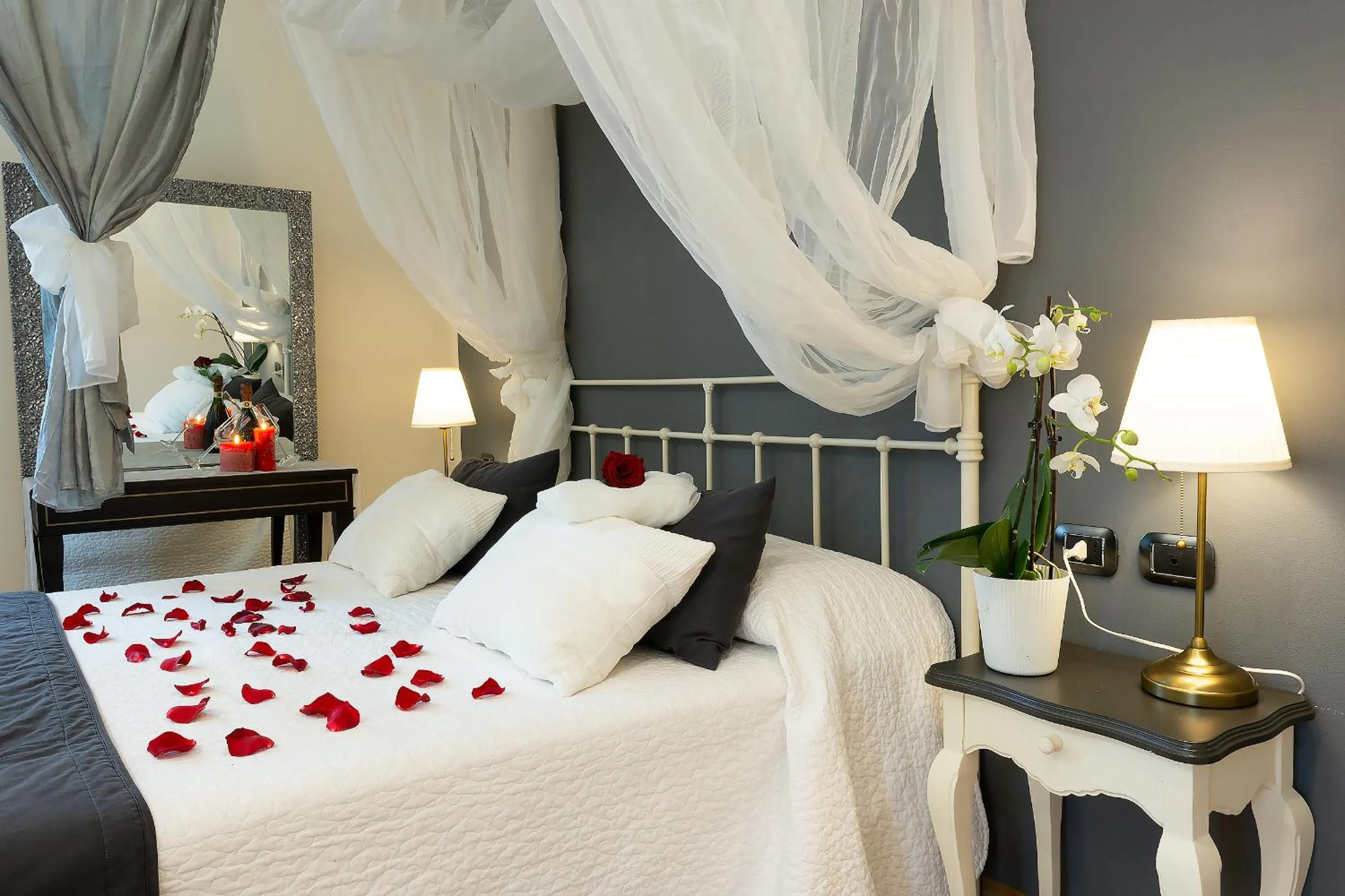 Bed in Grand Hotel Impero - Wellness & Exclusive SPA