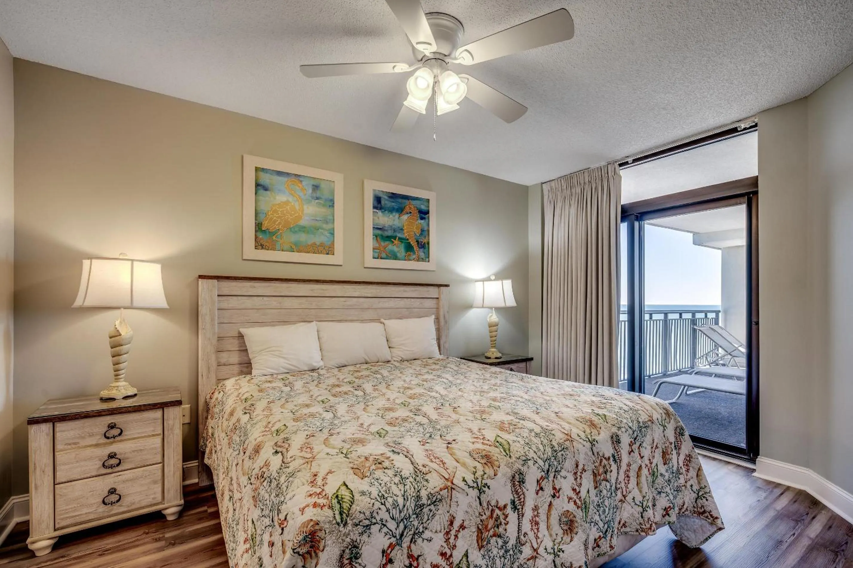 Bed in South Wind 1101