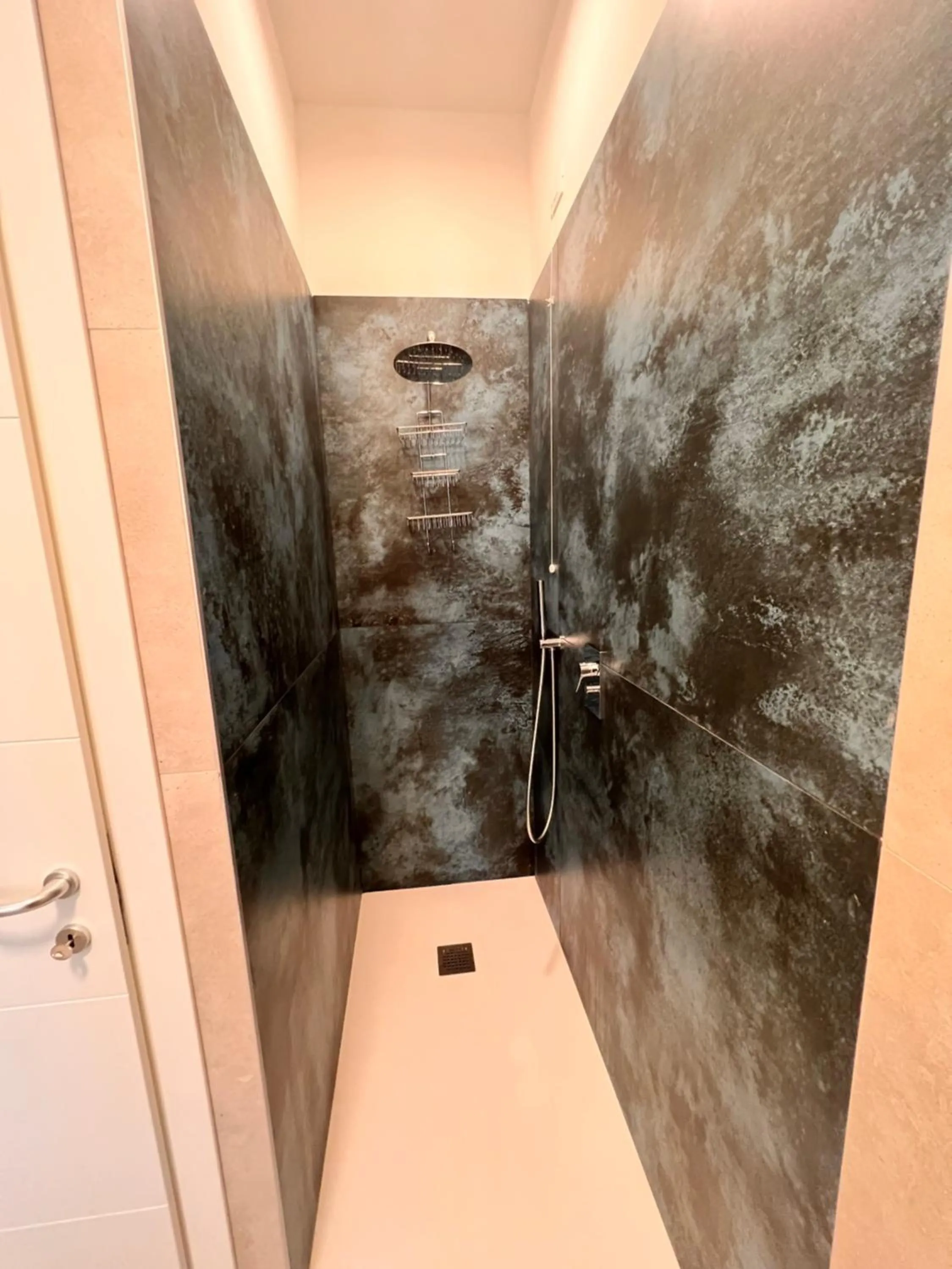 Shower in 10 Minutes B&B Bed & Breakfast