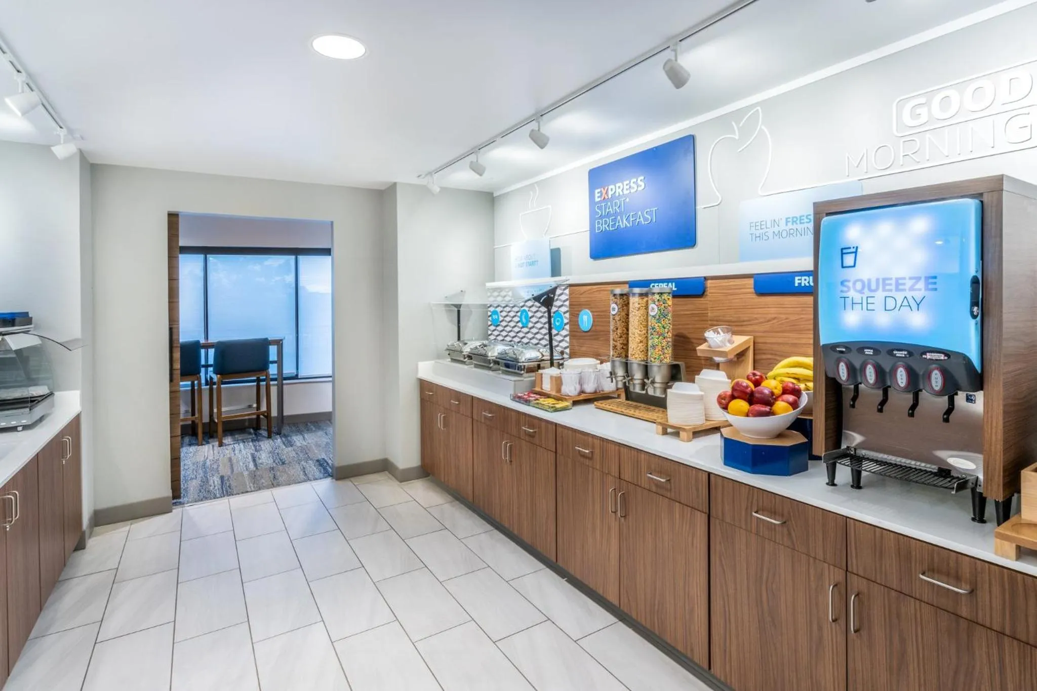 Breakfast in Holiday Inn Express - Colorado Springs - First & Main by IHG