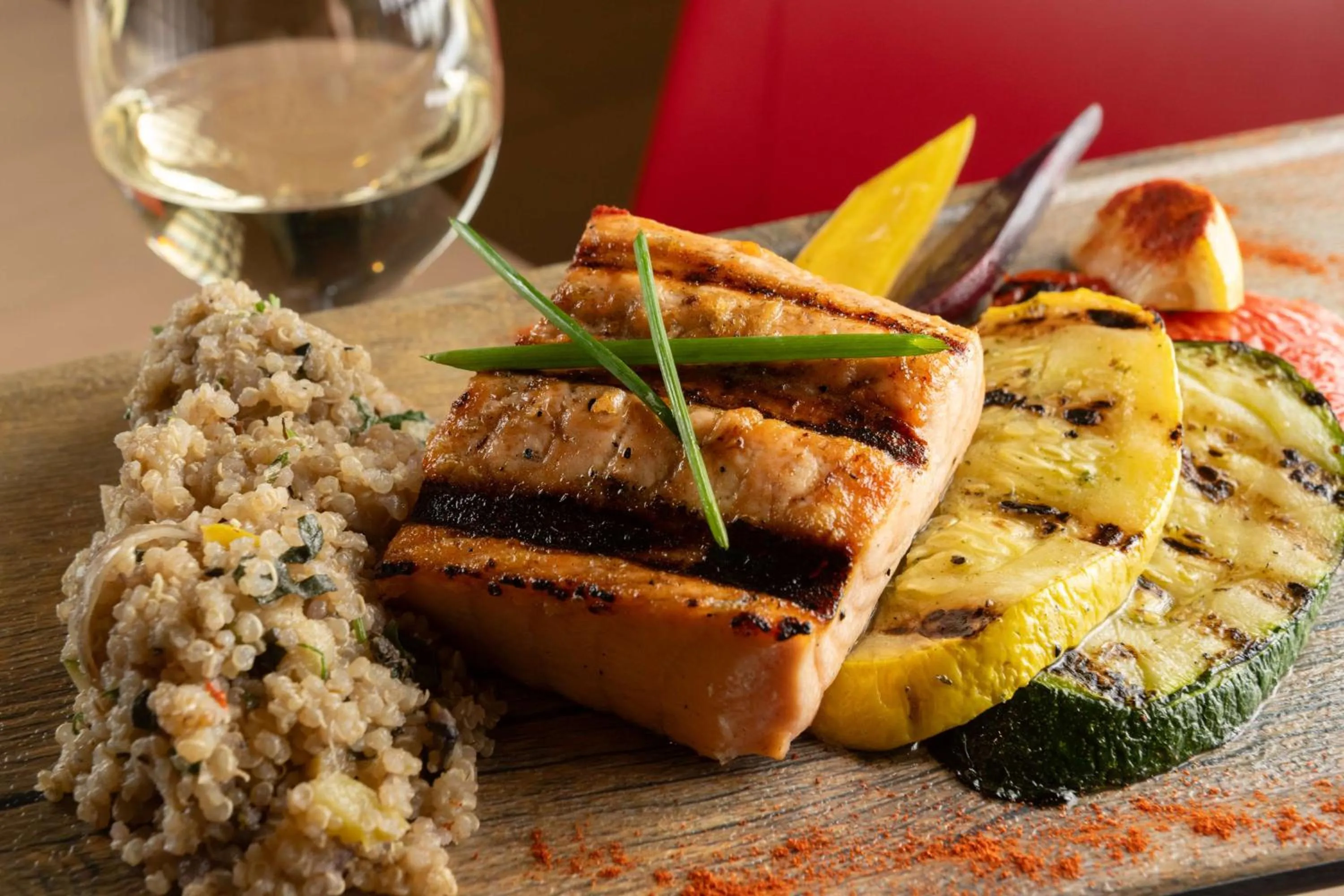 Restaurant/places to eat in Hilton Garden Inn Tacoma Downtown