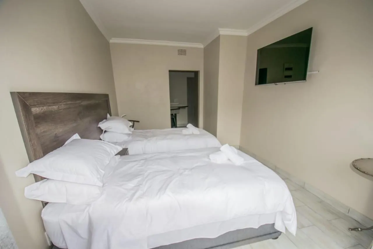 Bed in Up21 Guest House