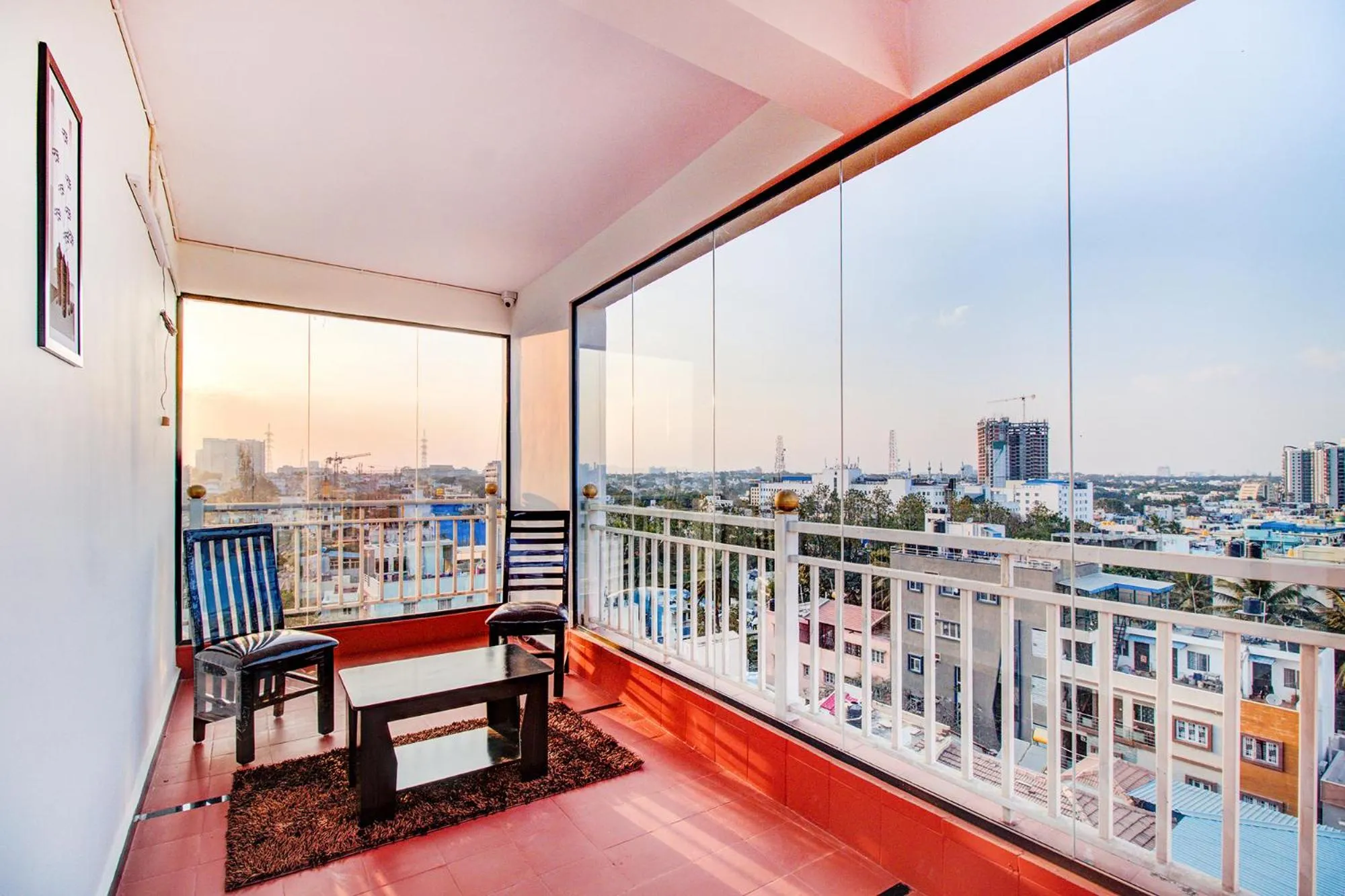 Seating area in FabHotel The Royal Suites - Nr Gopalan innovation mall