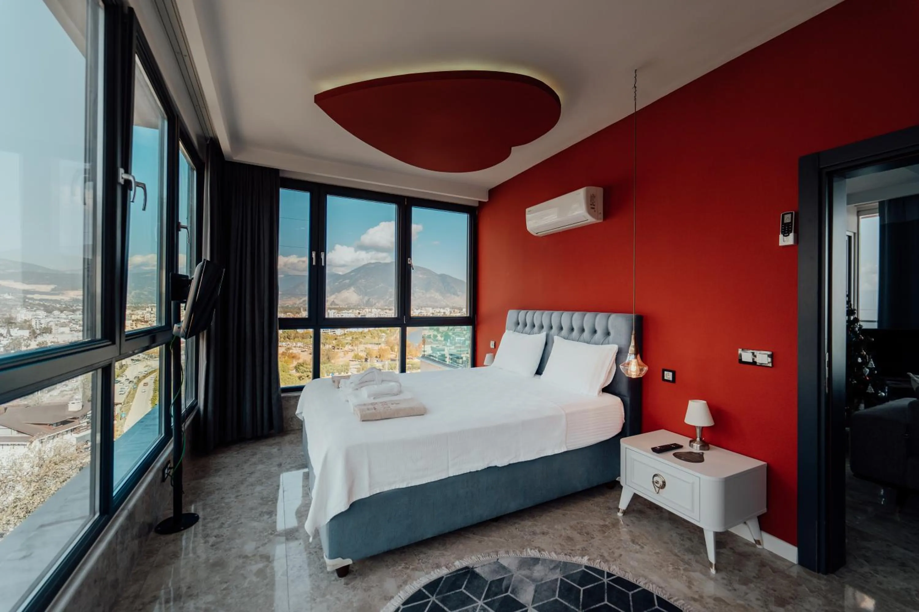 Bed in Fortunella Suites