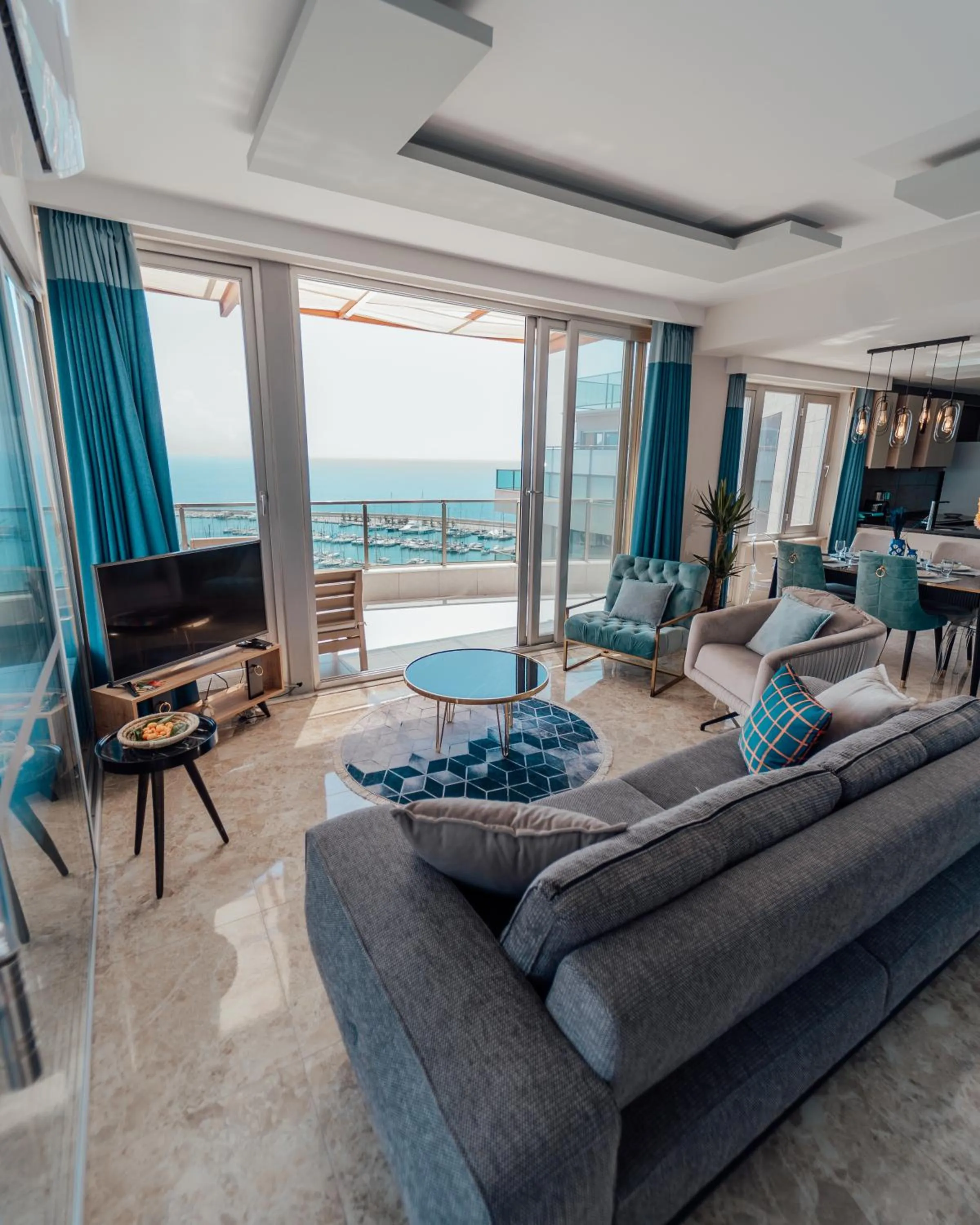 TV and multimedia in Fortunella Suites