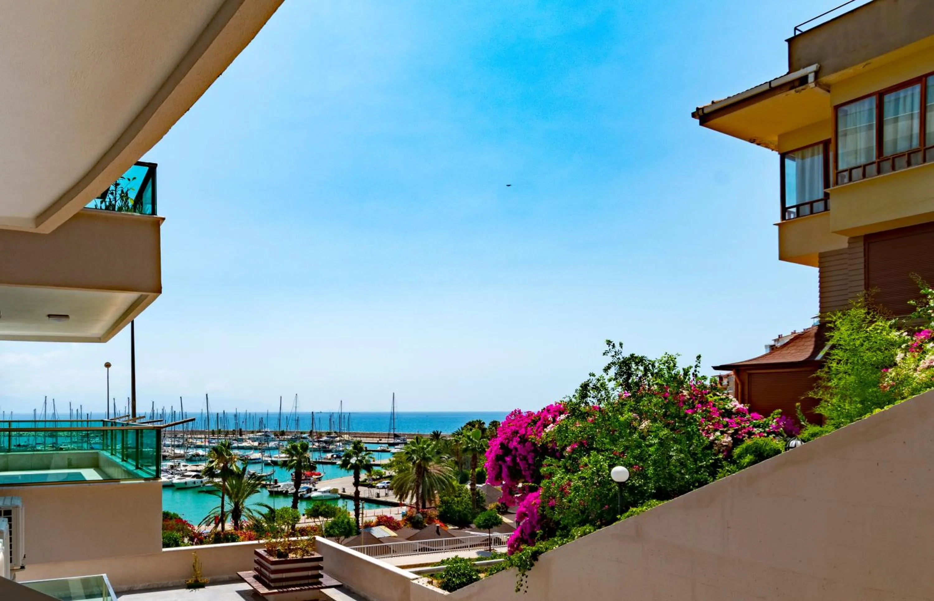 Balcony/Terrace in Fortunella Suites