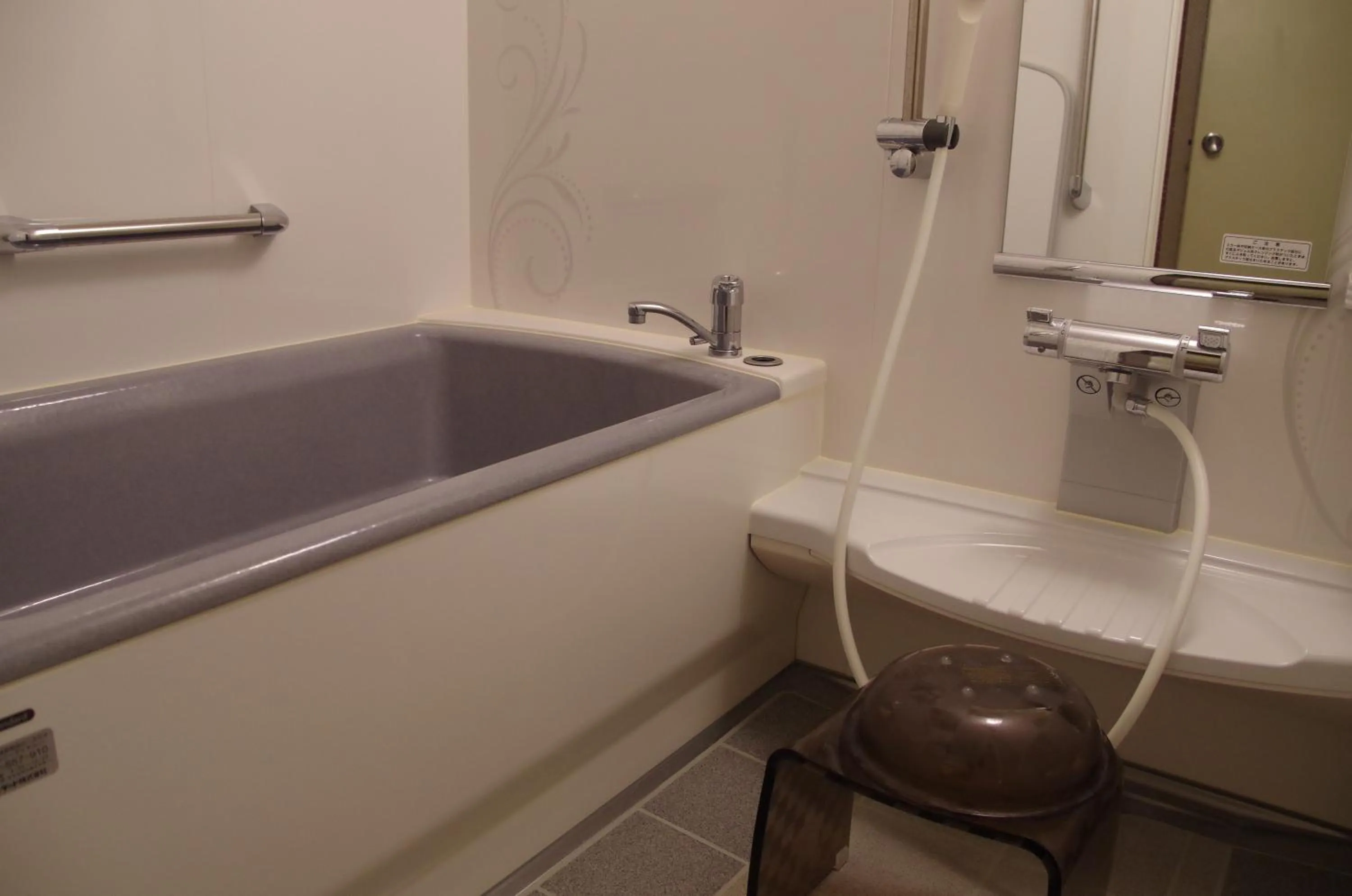 Photo of the whole room in Hotel Sunbird