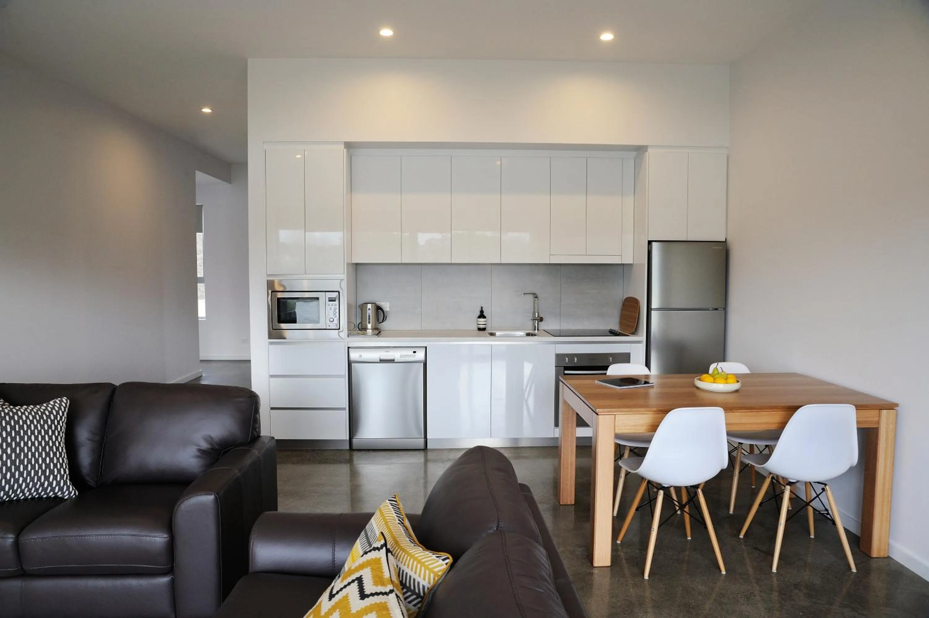 Dining area in Relbia Lodge