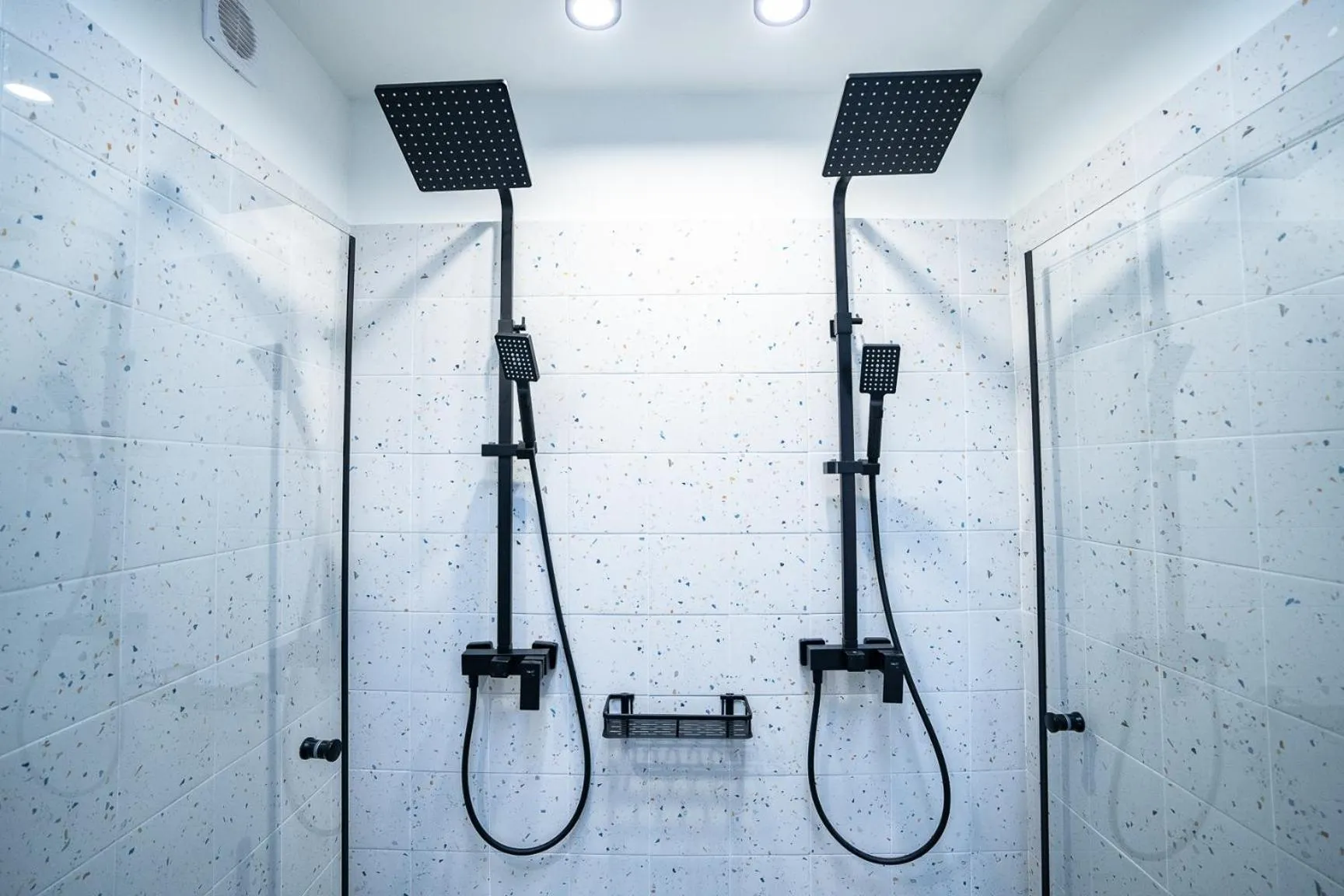 Bathroom in Emil Balaban Luxury Apart-Hotel