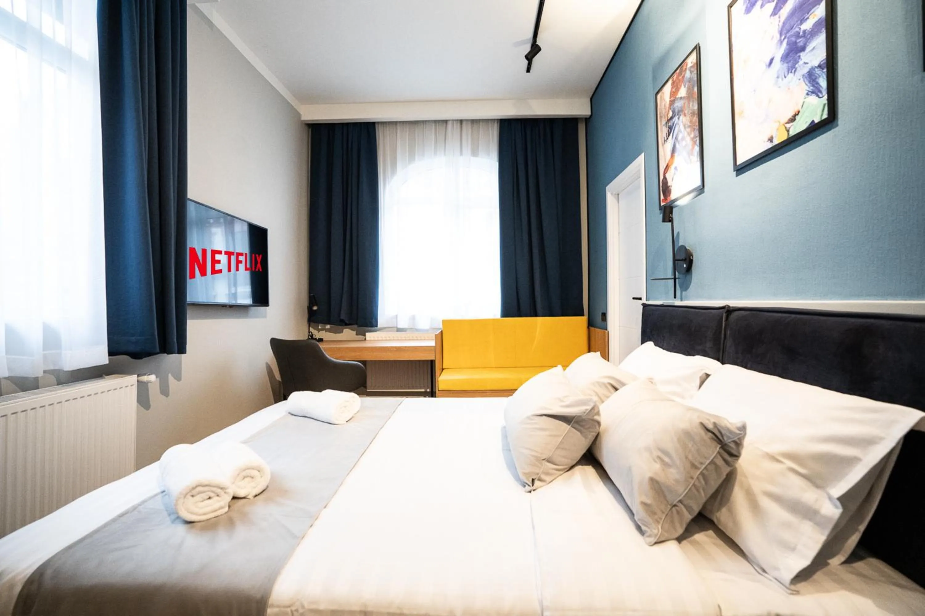 Bedroom, Bed in Emil Balaban Luxury Apart-Hotel