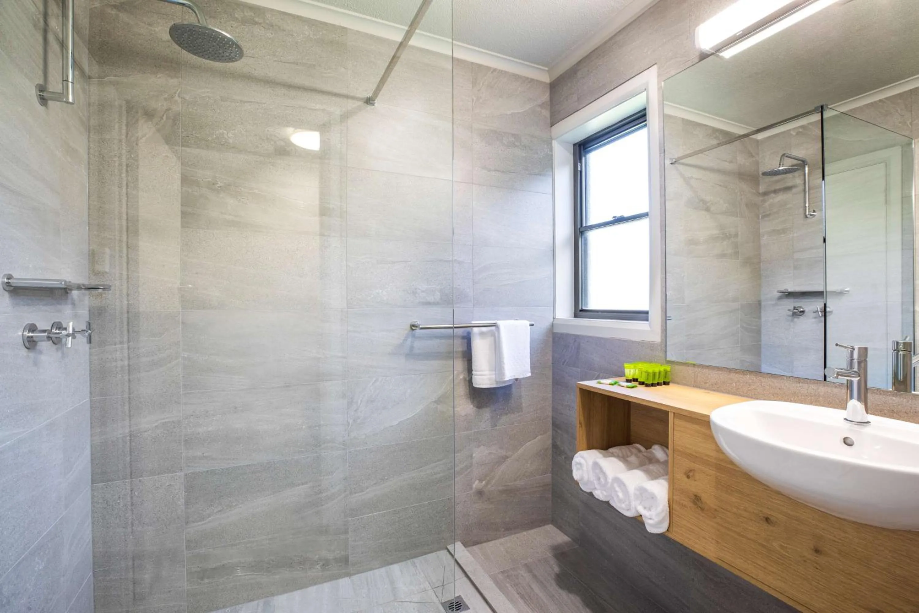 Bathroom in Nightcap at Riverside Hotel