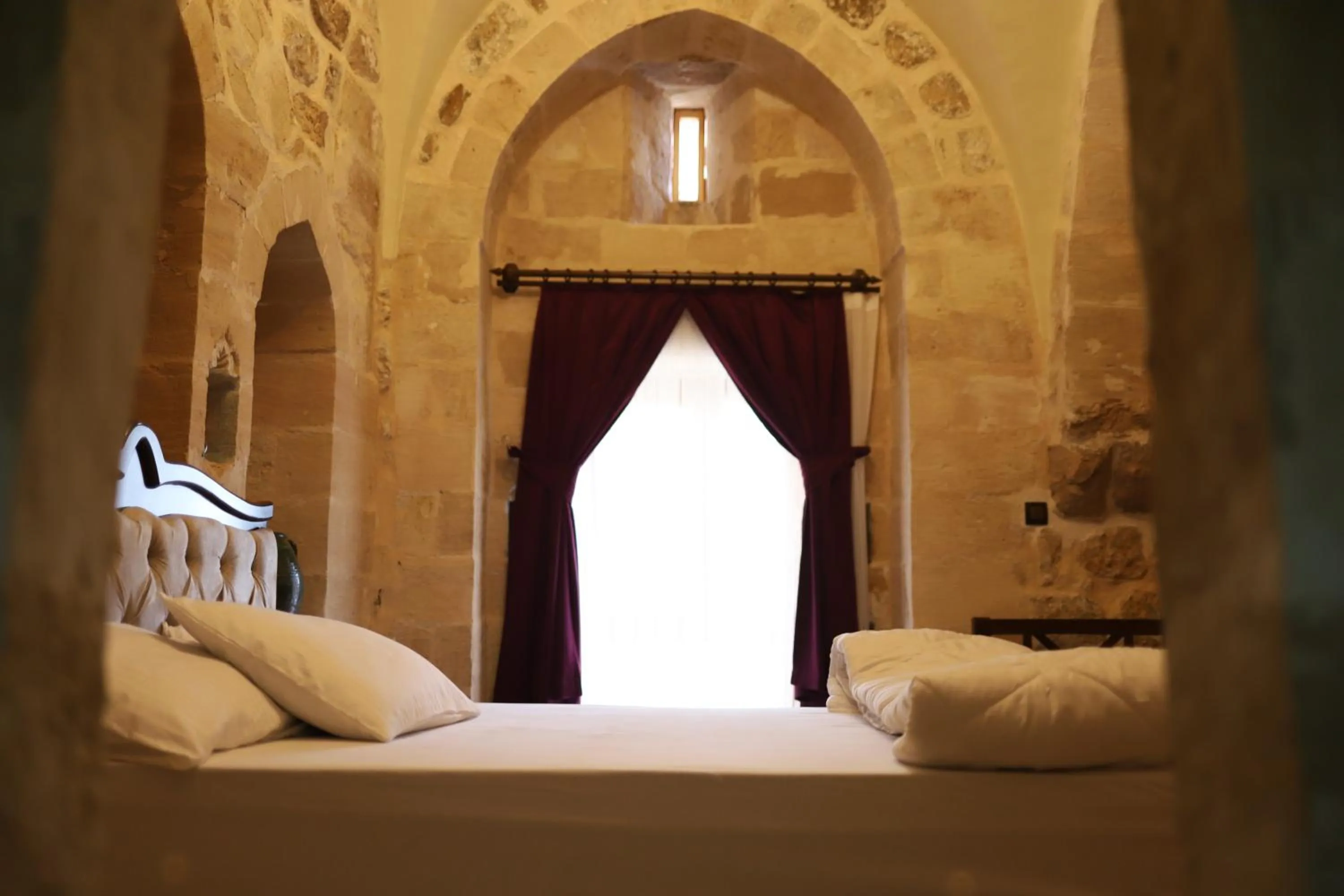 Bed in Maristan Tarihi Konak