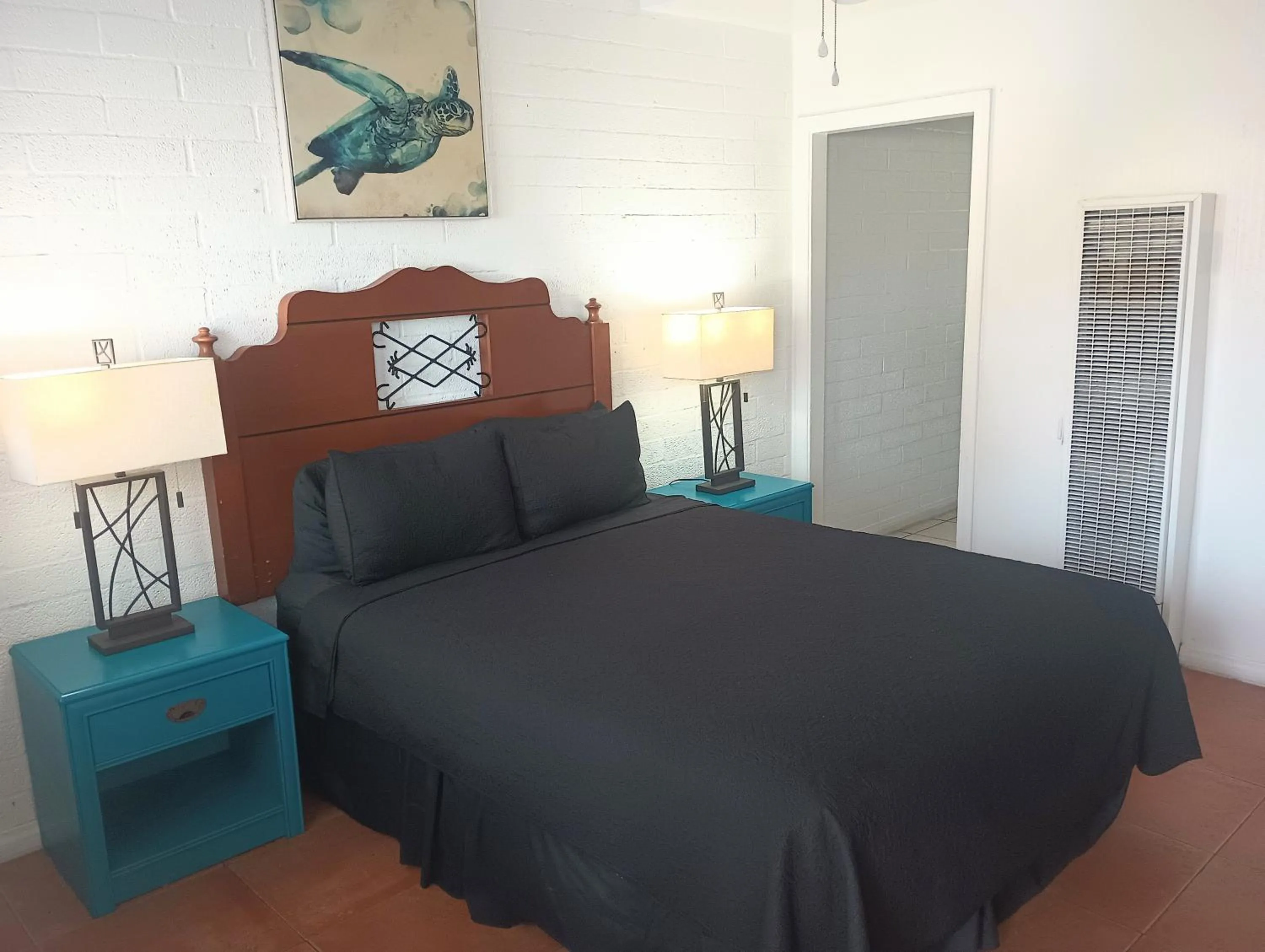 Bedroom, Bed in Oceana Boutique Hotel