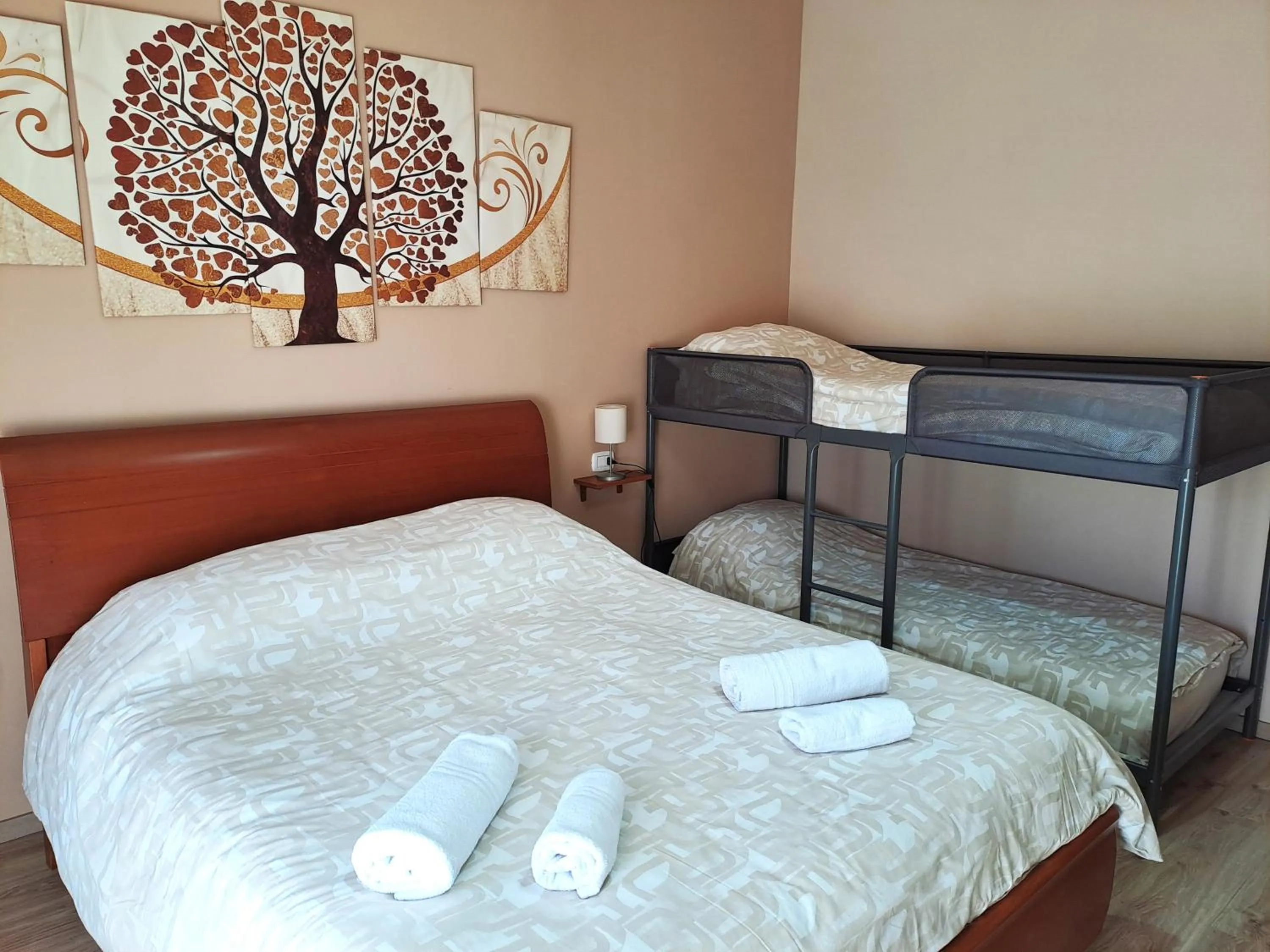 Photo of the whole room, Bed in B&B SALLY